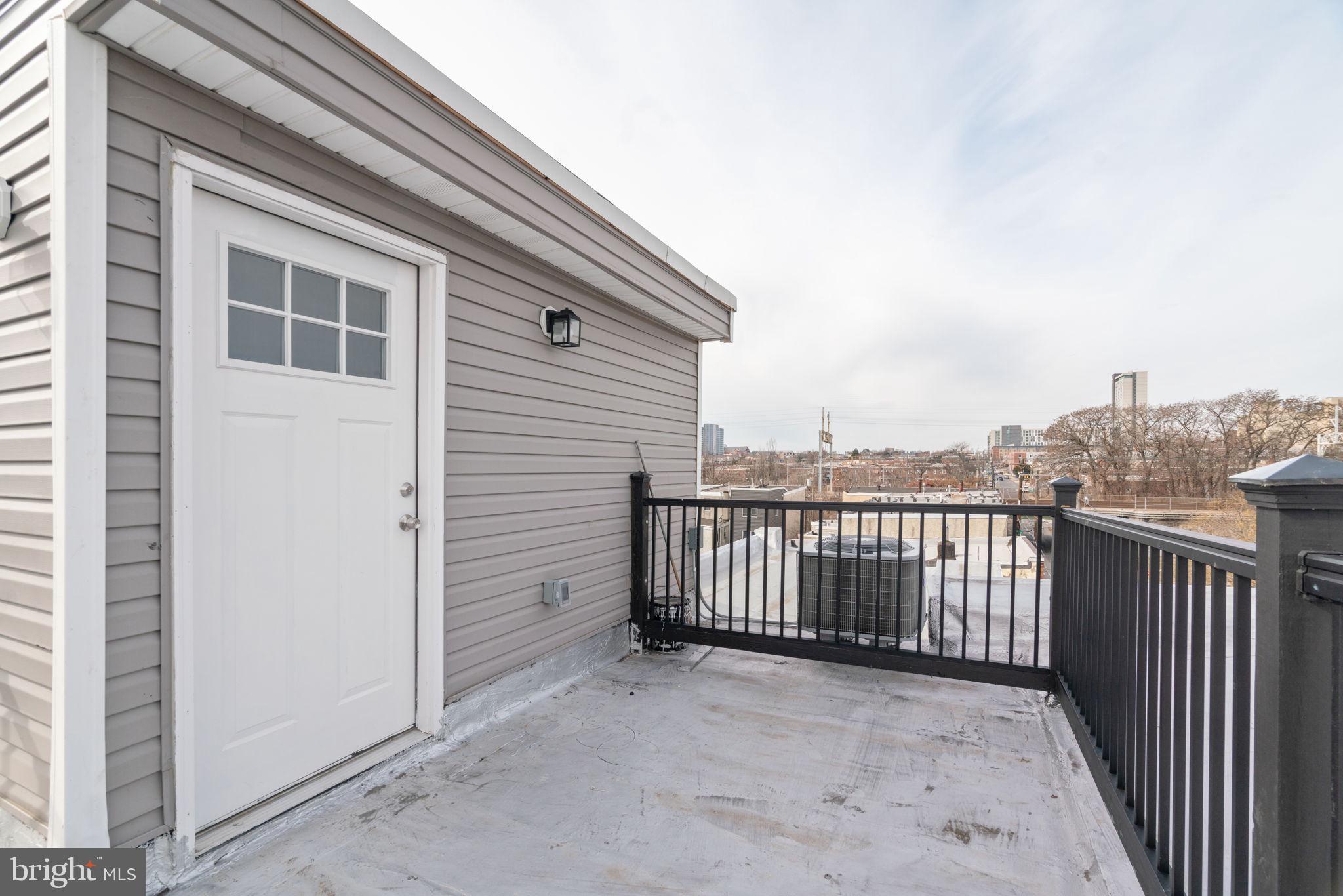 LUDLOW - Residential Income