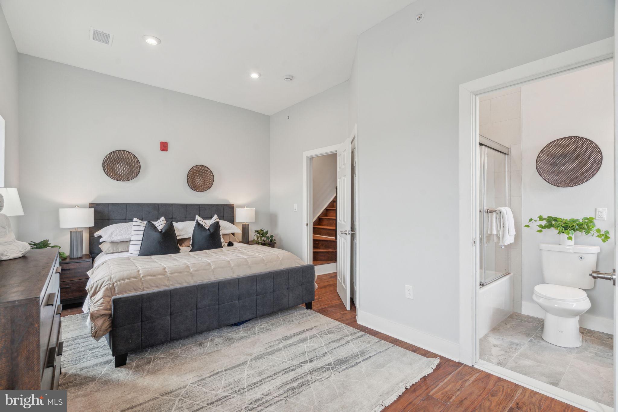 LUDLOW - Residential Income