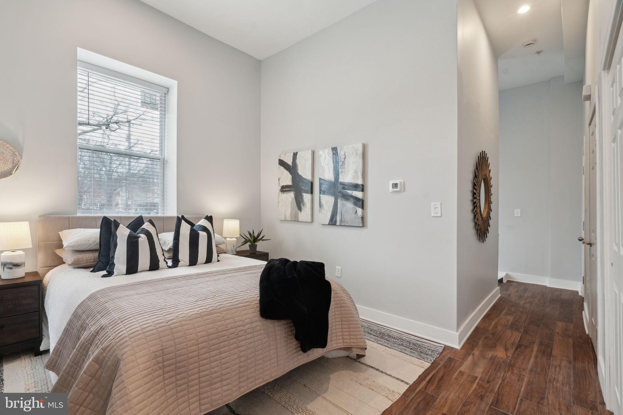 LUDLOW - Residential Income