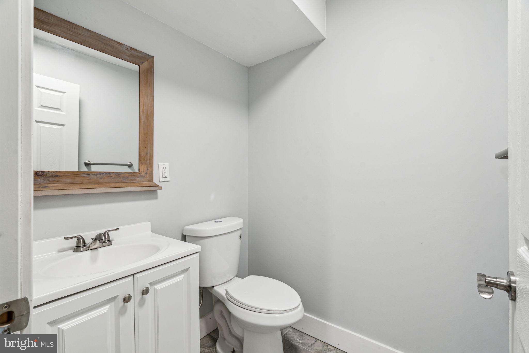 LUDLOW - Residential Income