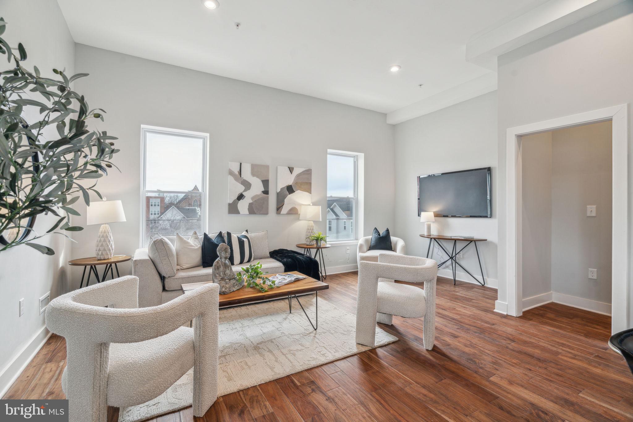 LUDLOW - Residential Income