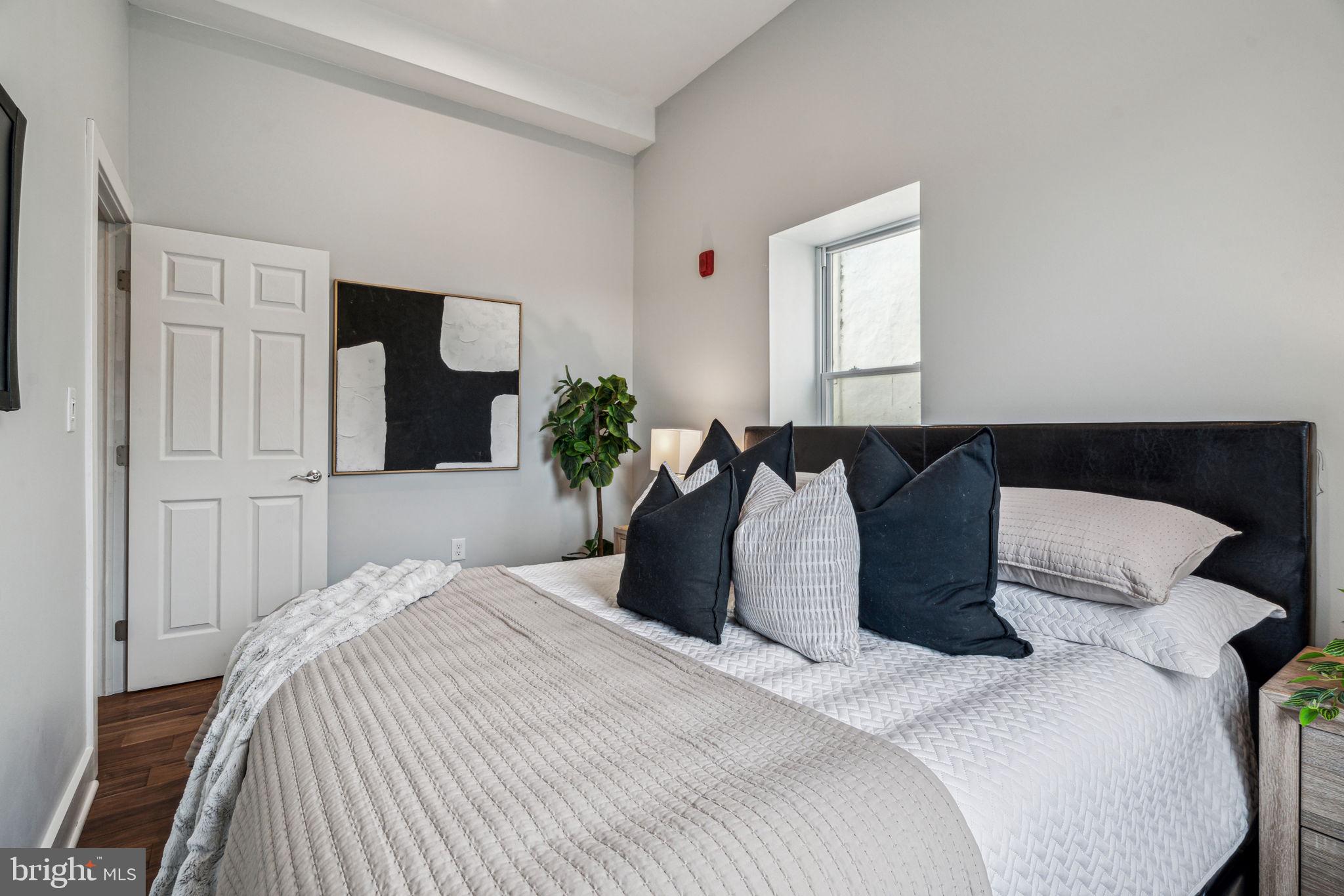 LUDLOW - Residential Income