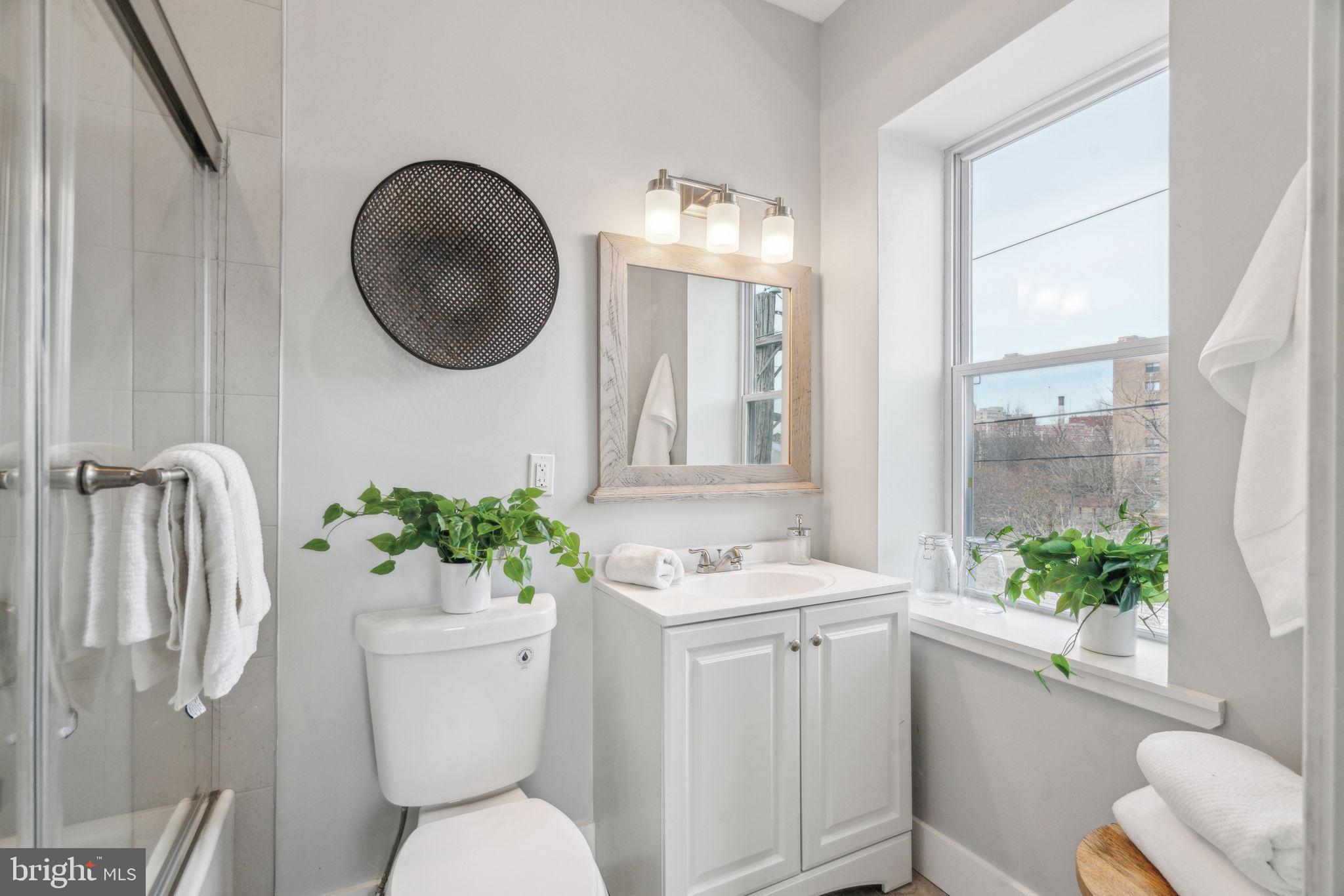 LUDLOW - Residential Income