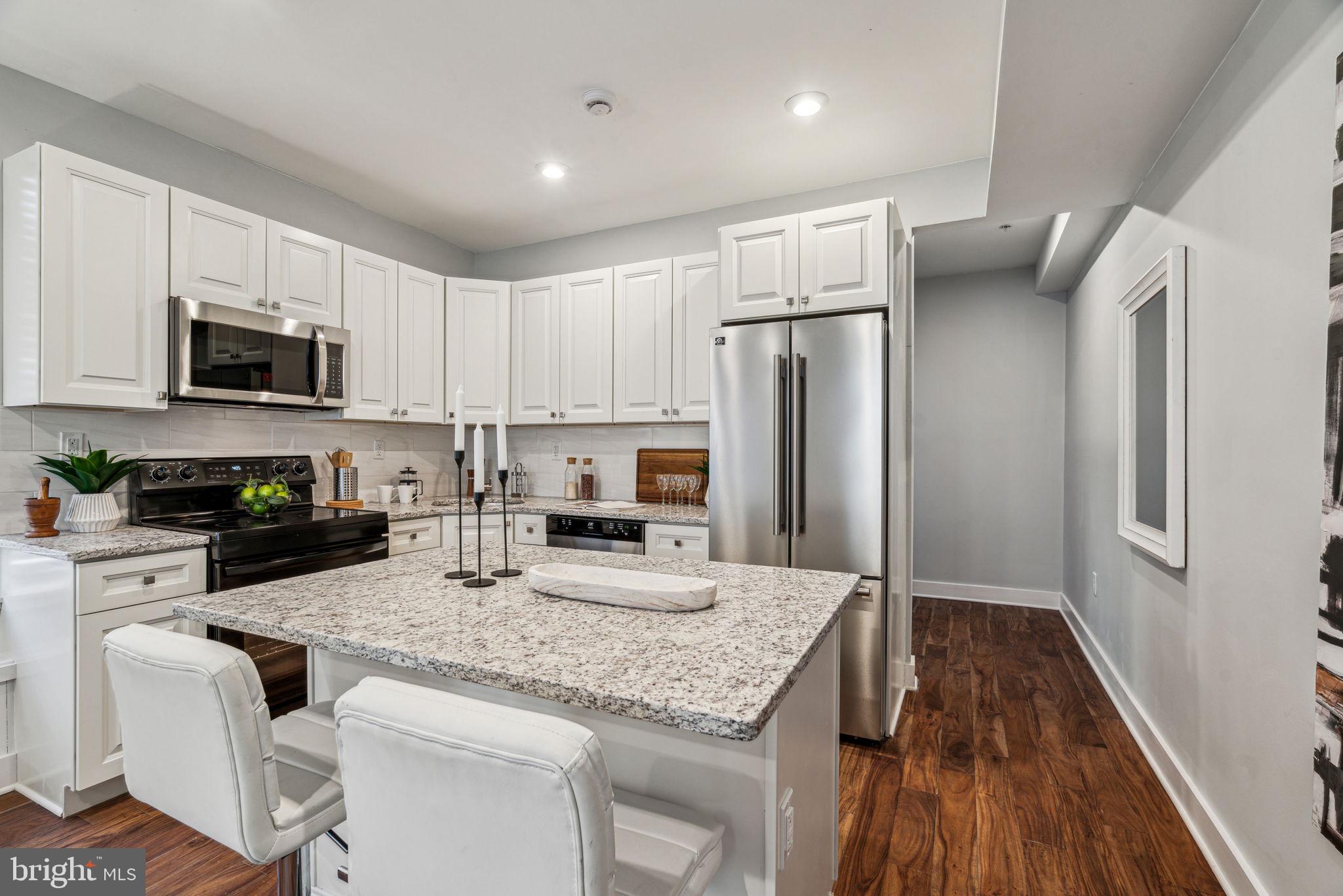 LUDLOW - Residential Income