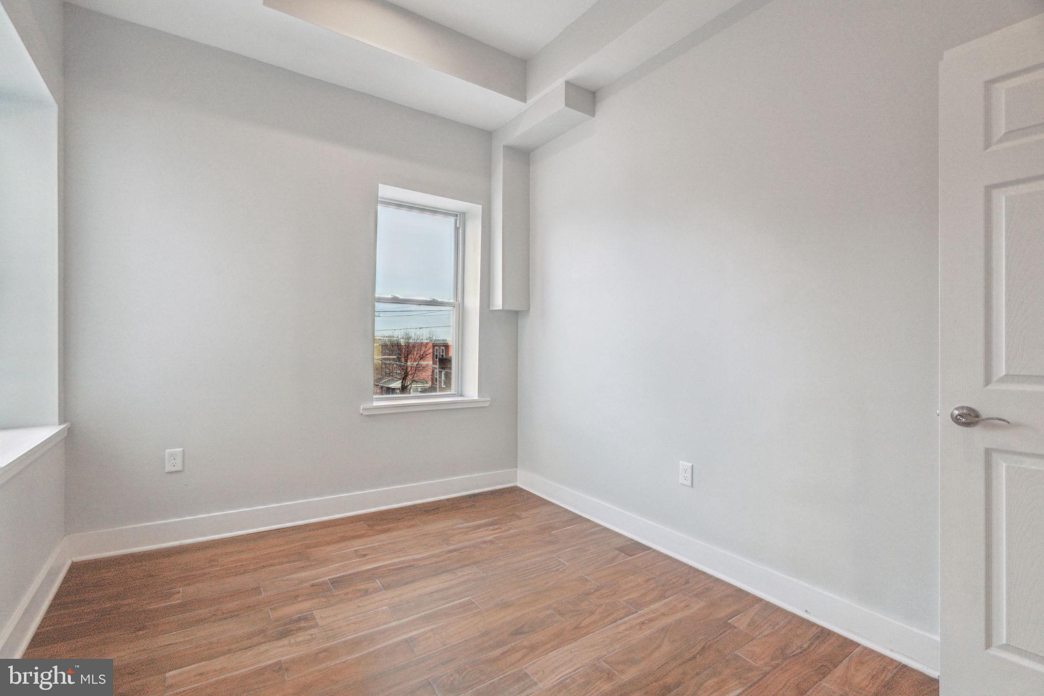 LUDLOW - Residential Income