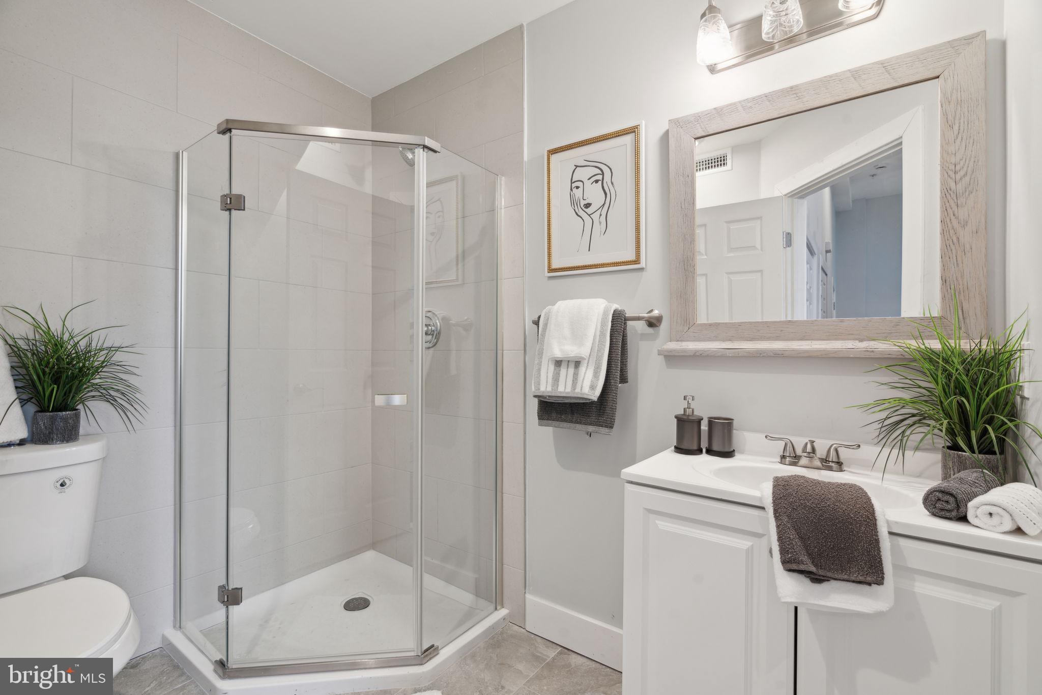 LUDLOW - Residential Income