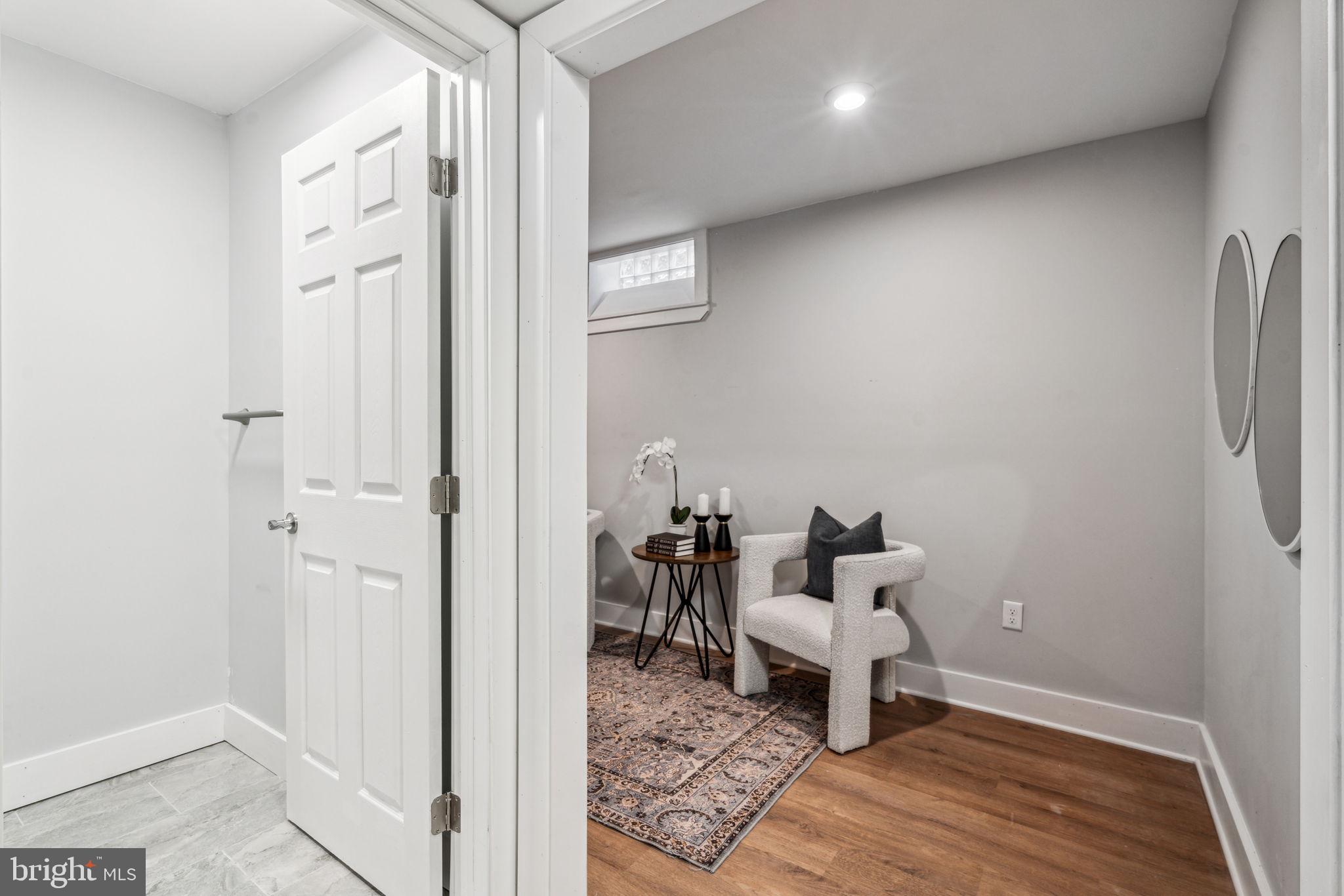 LUDLOW - Residential Income