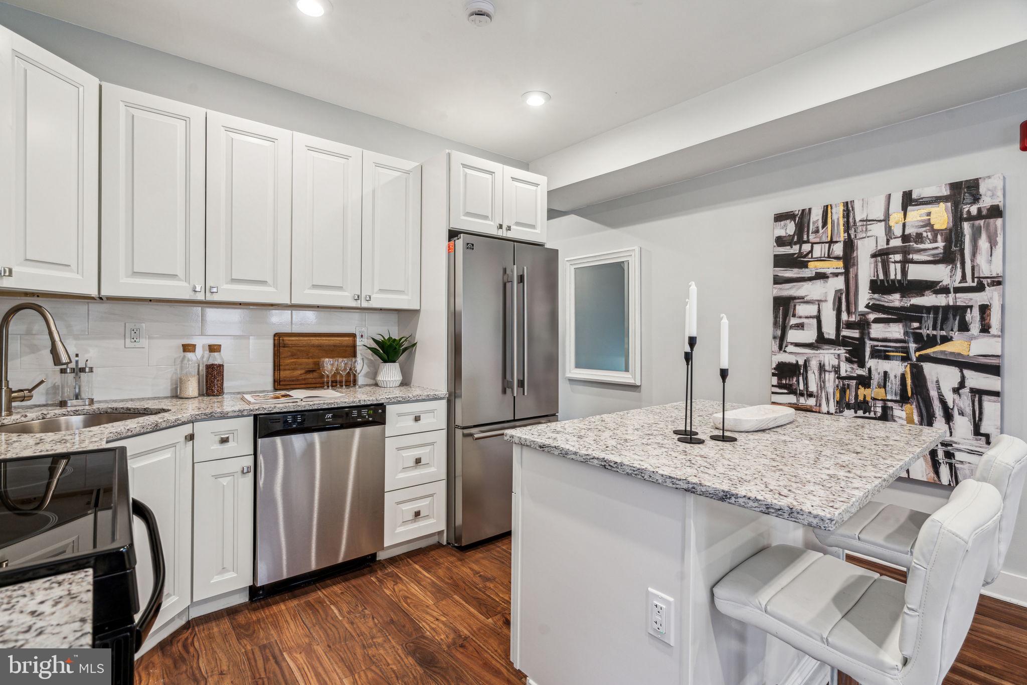 LUDLOW - Residential Income