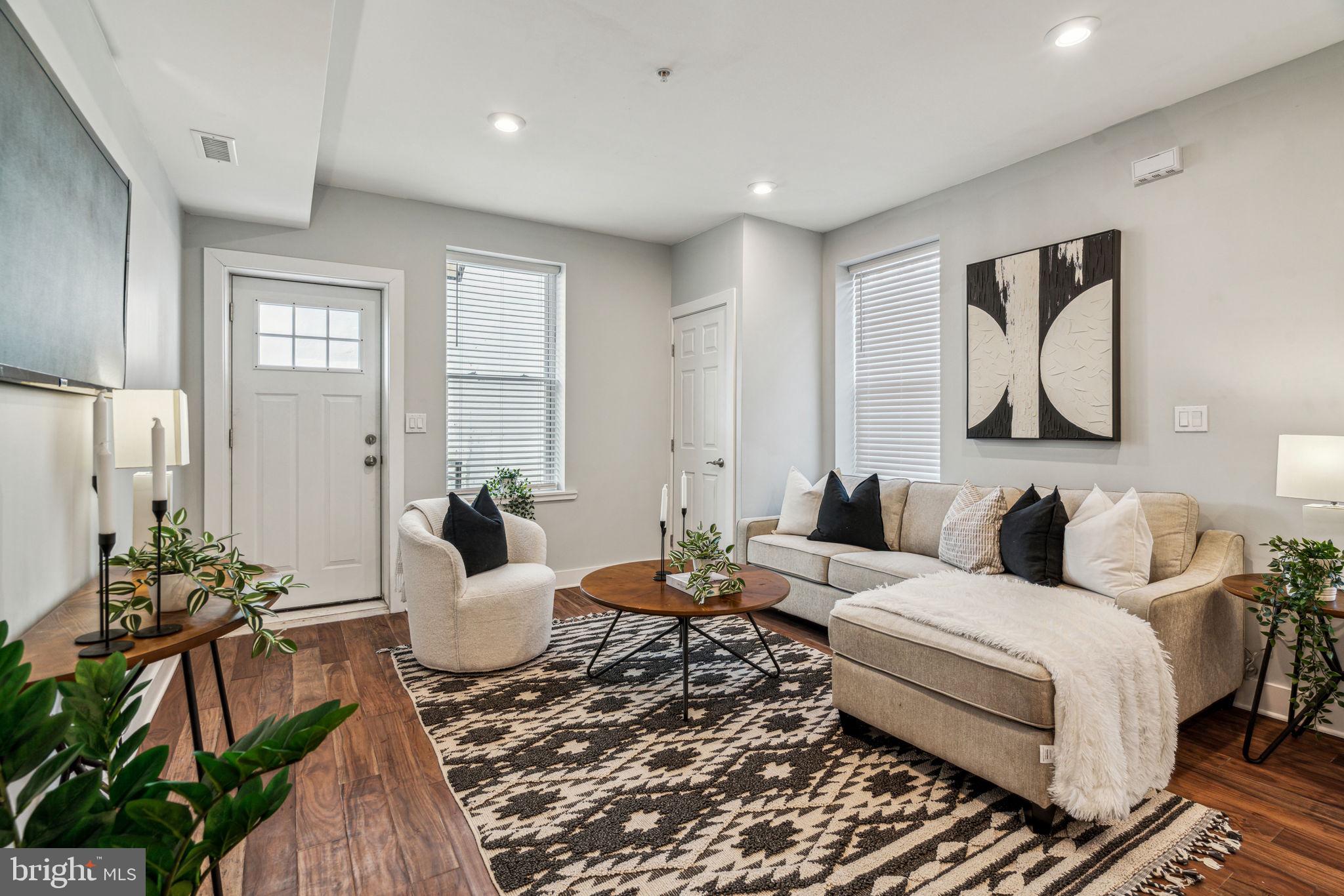 LUDLOW - Residential Income