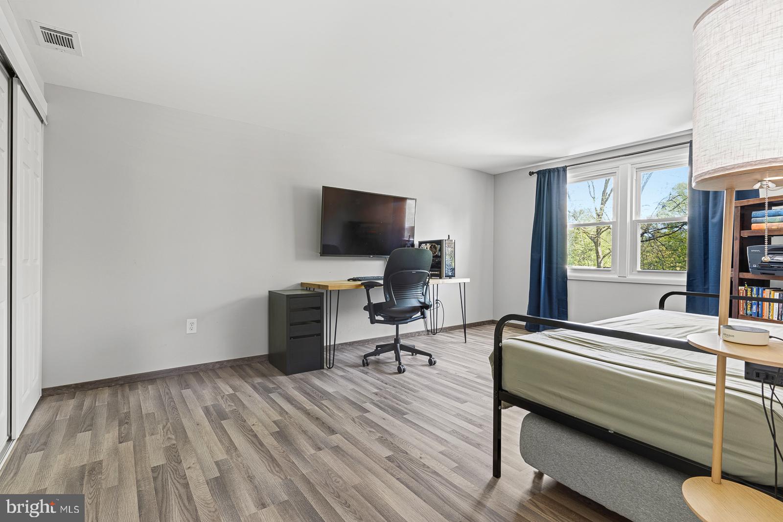 MONTPELIER - Residential