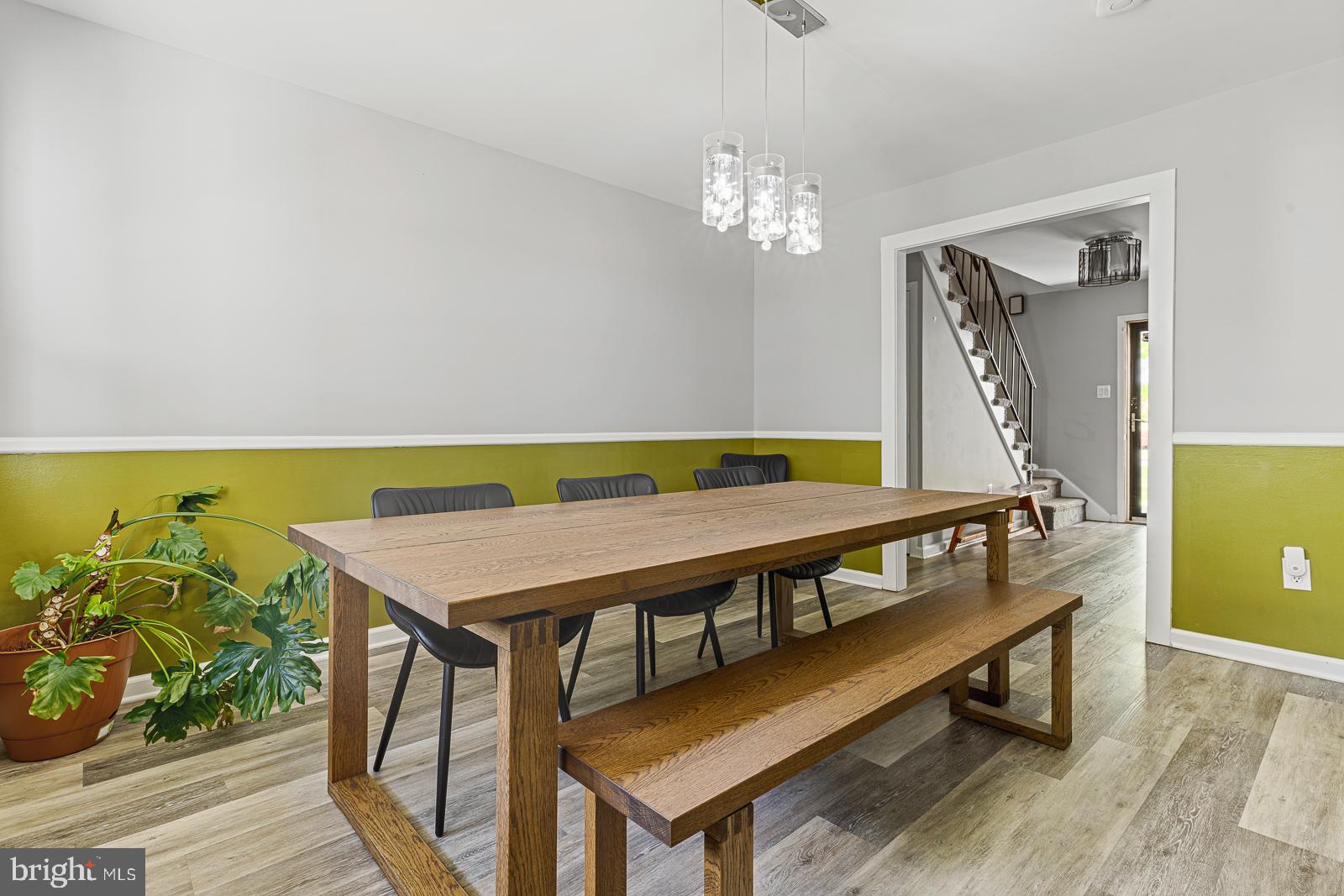 MONTPELIER - Residential