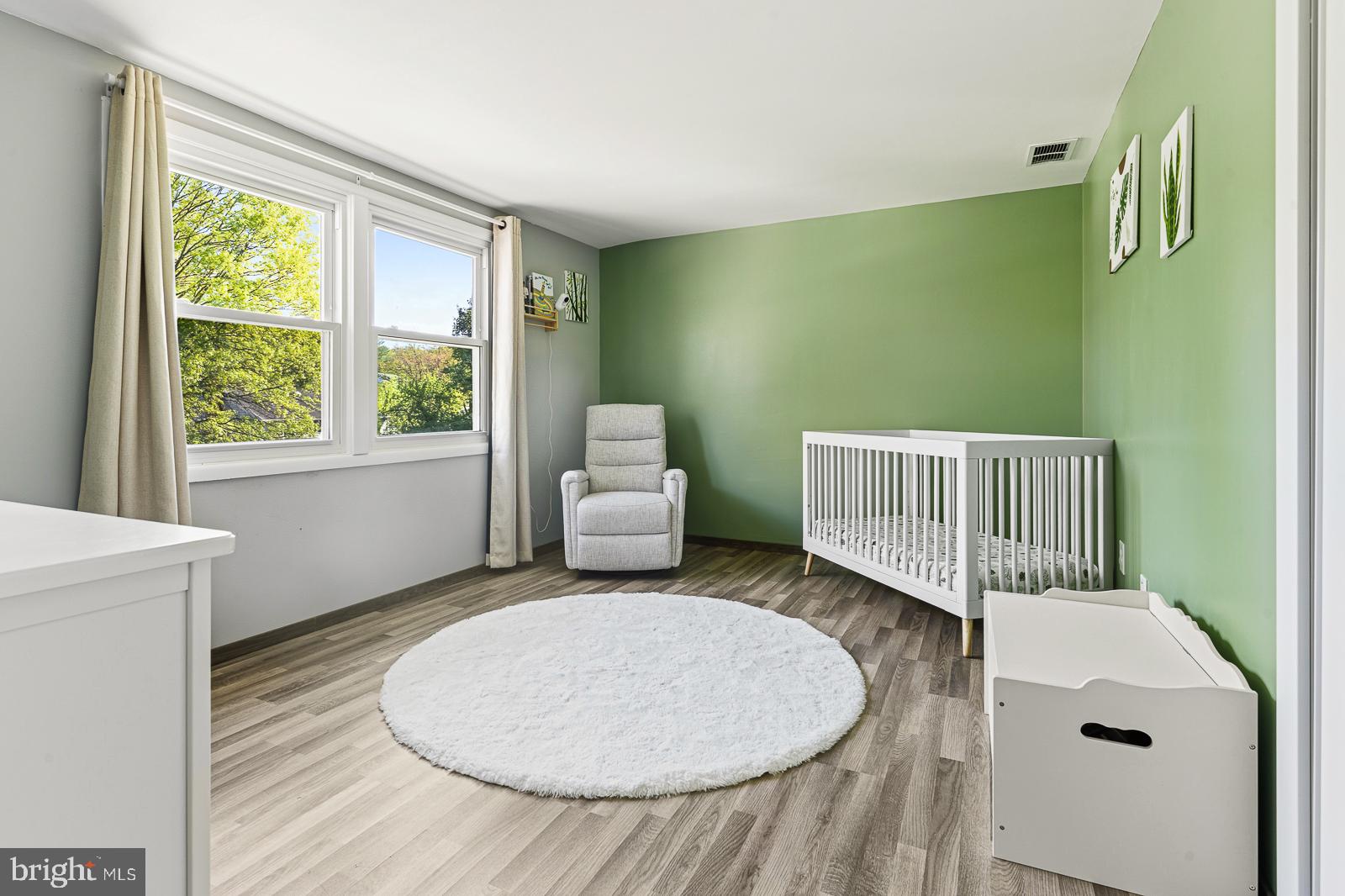 MONTPELIER - Residential