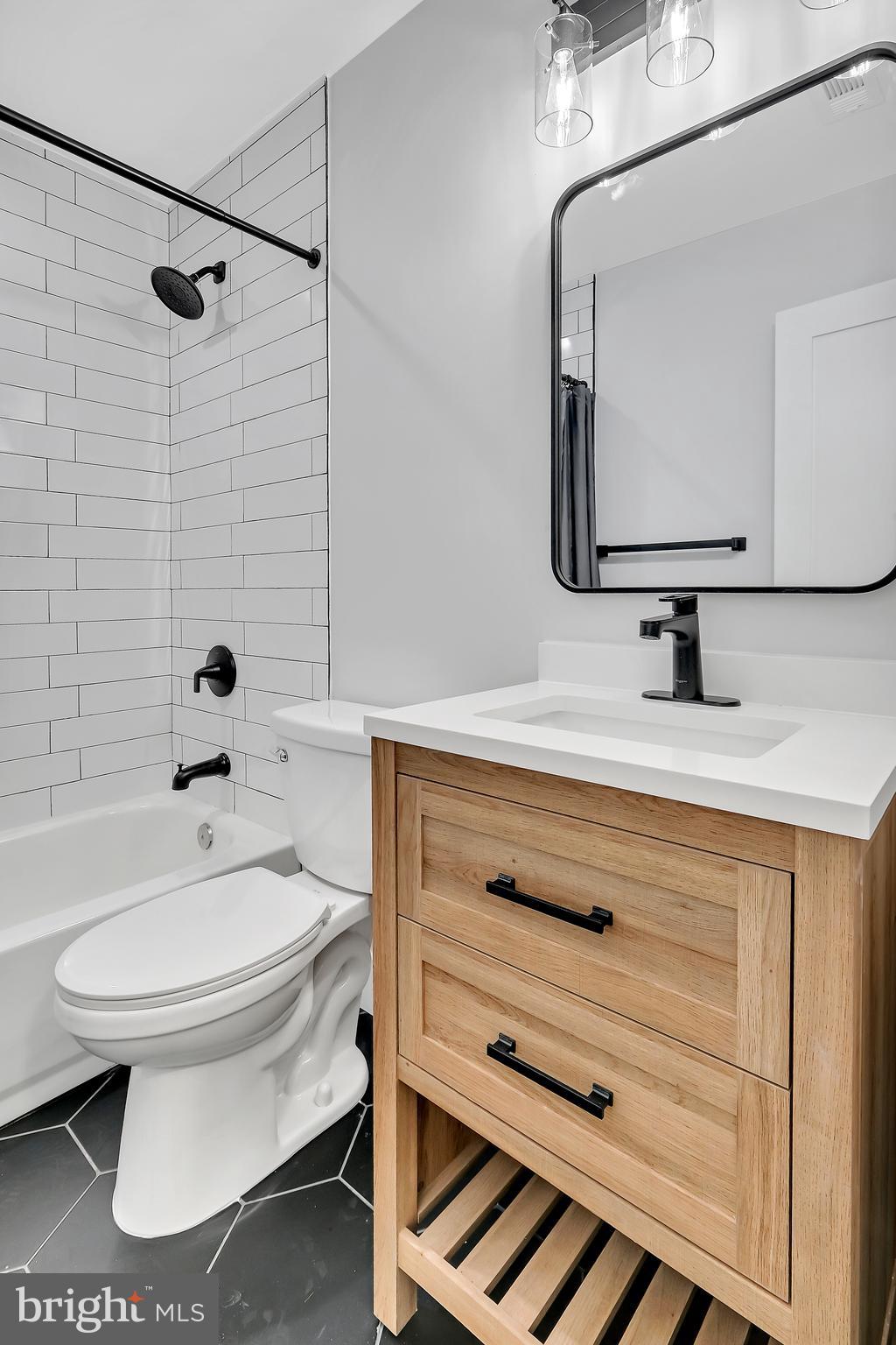 DUNDALK - Residential Lease