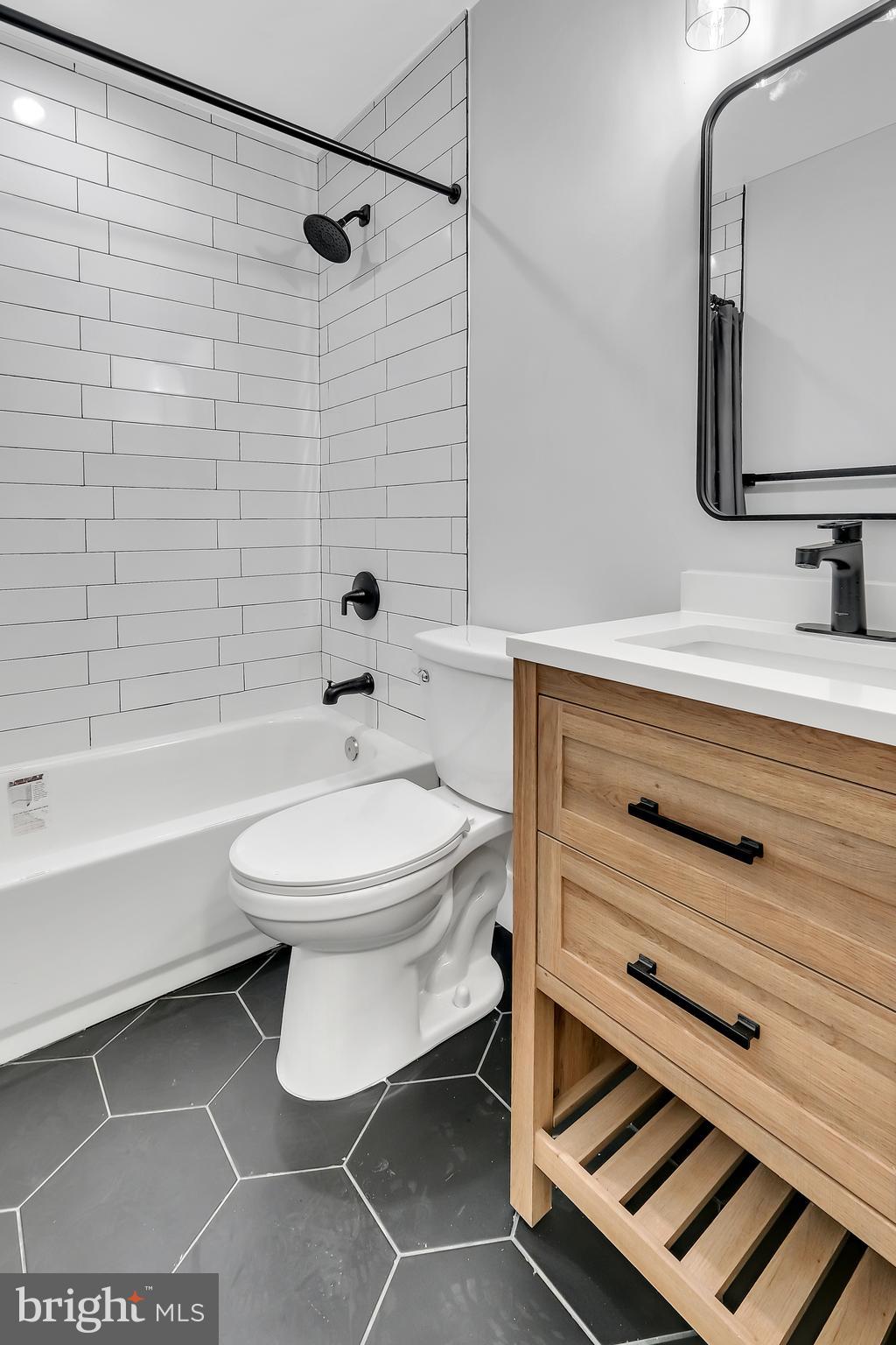 DUNDALK - Residential Lease