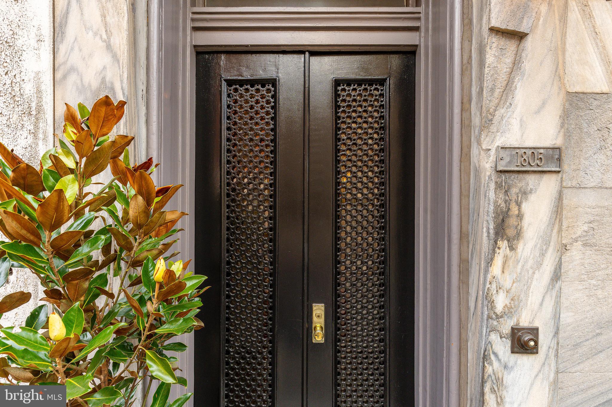 RITTENHOUSE SQUARE - Residential