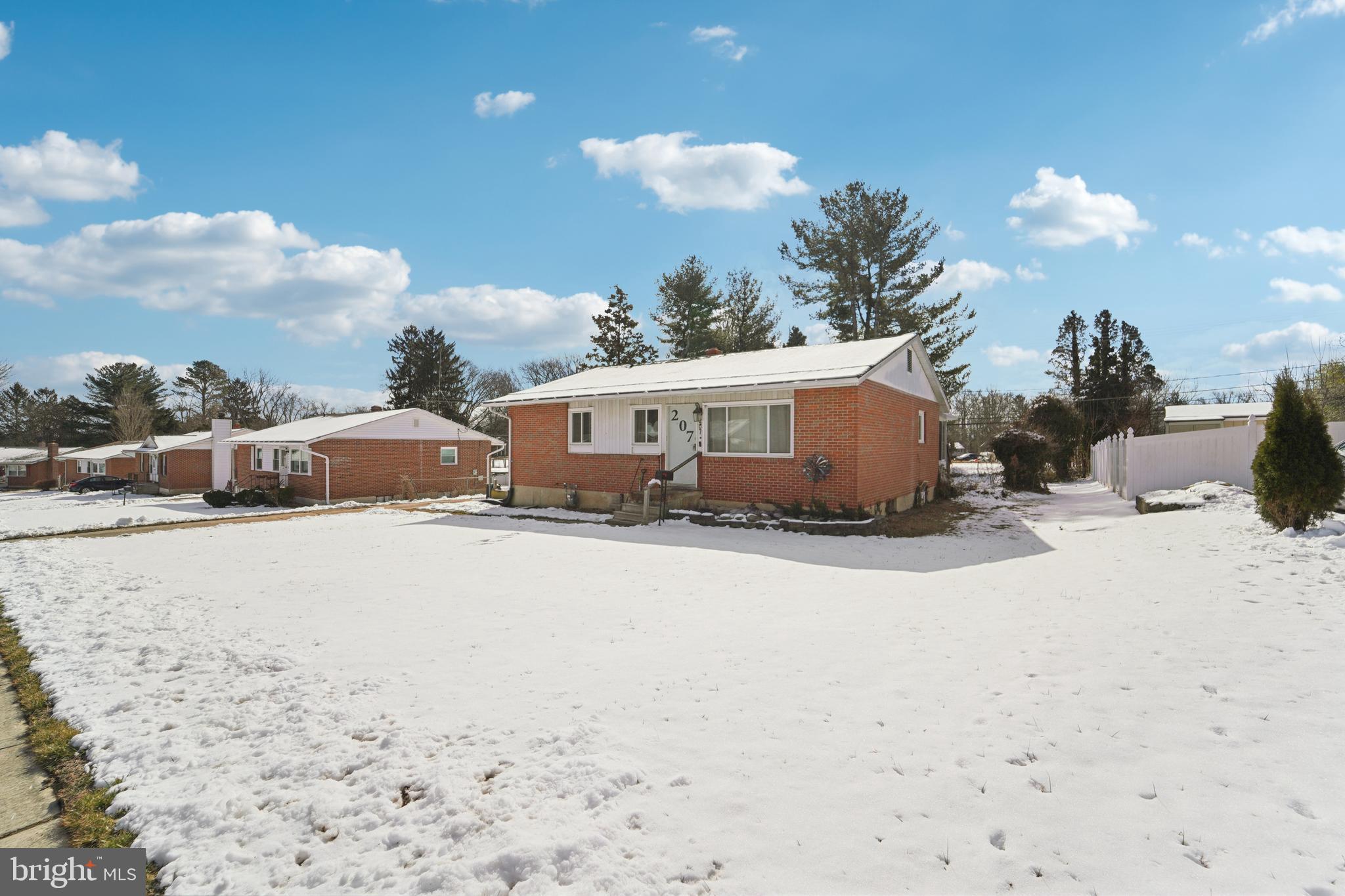 ACADEMY ACRES - Residential