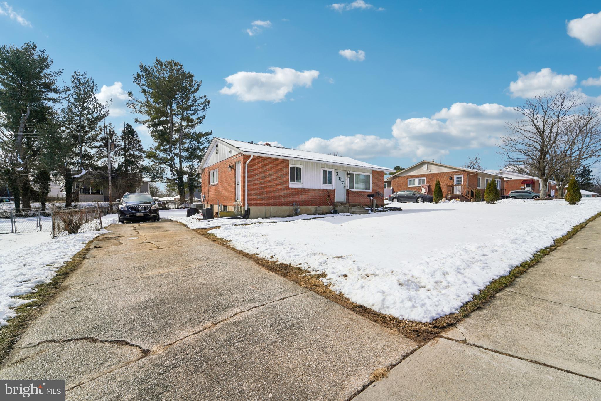 ACADEMY ACRES - Residential