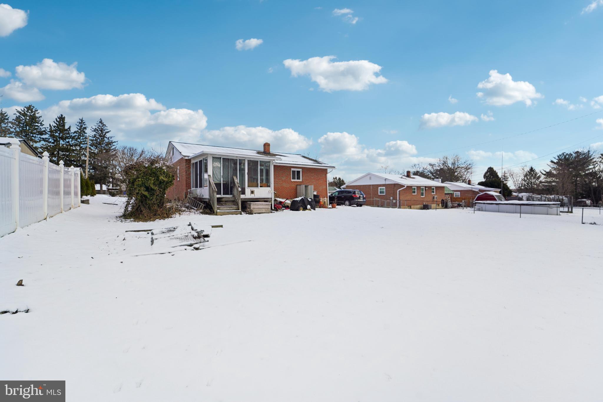 ACADEMY ACRES - Residential