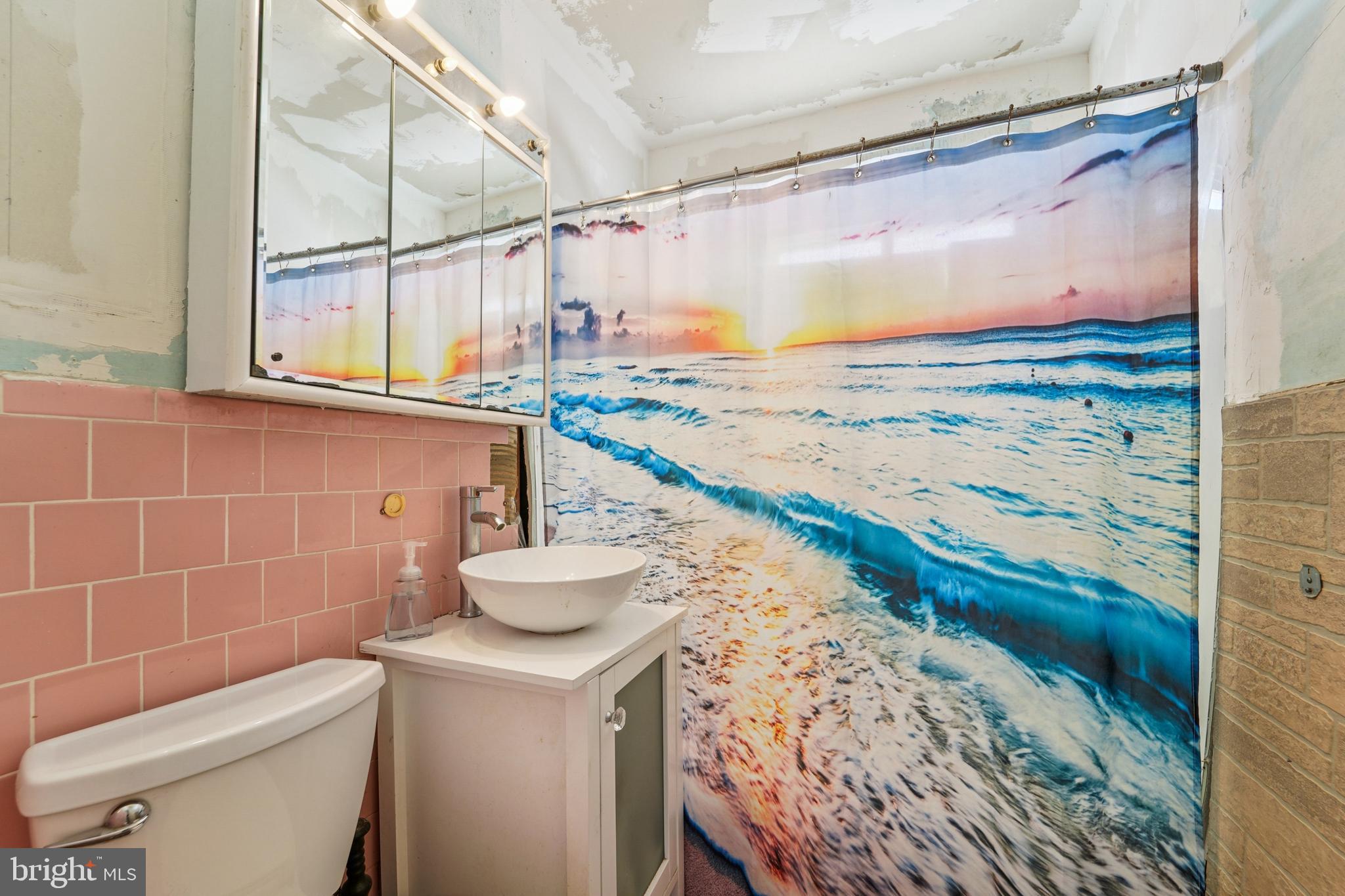 ACADEMY ACRES - Residential