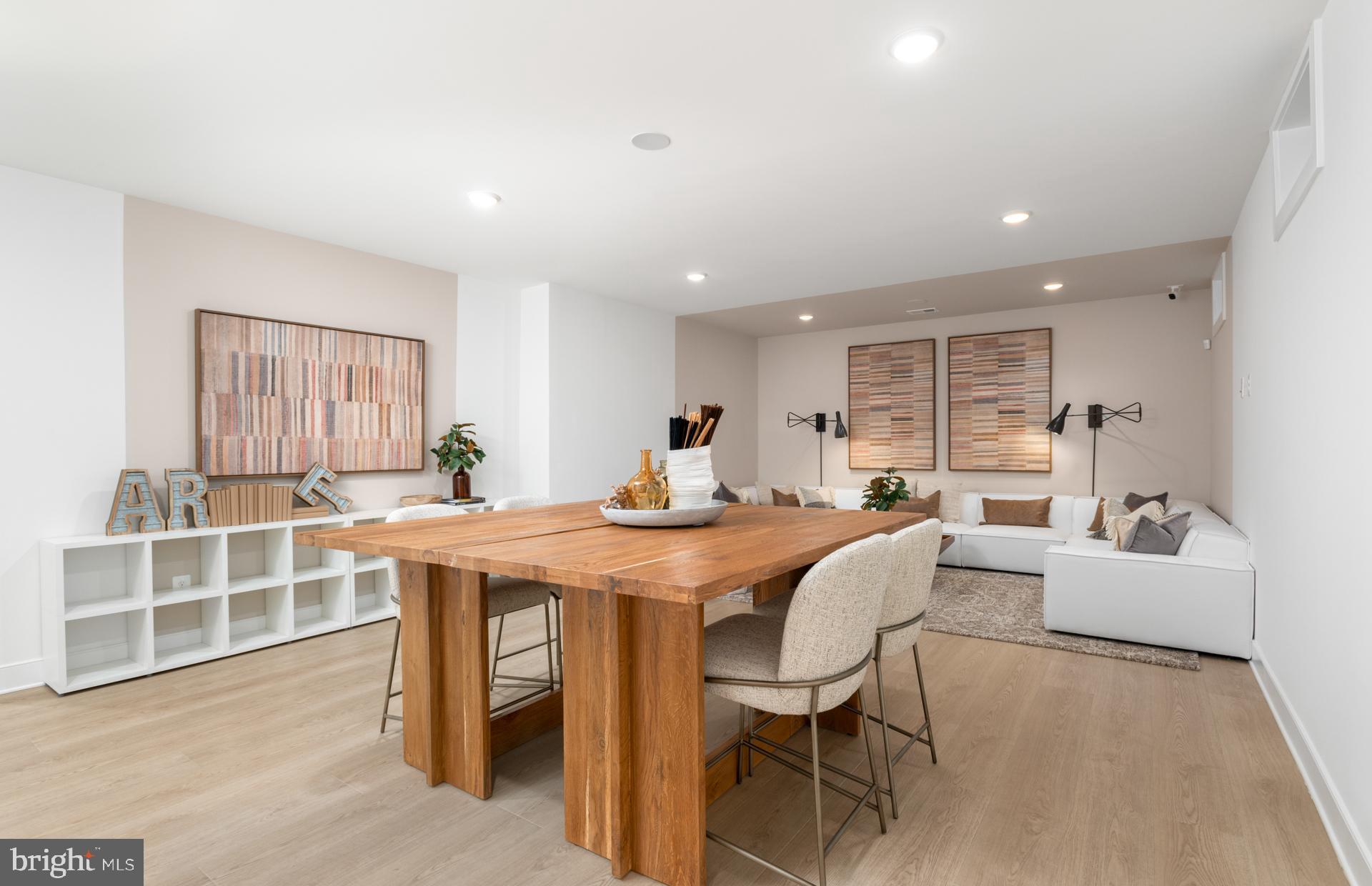 CATTAIL RUN - Residential