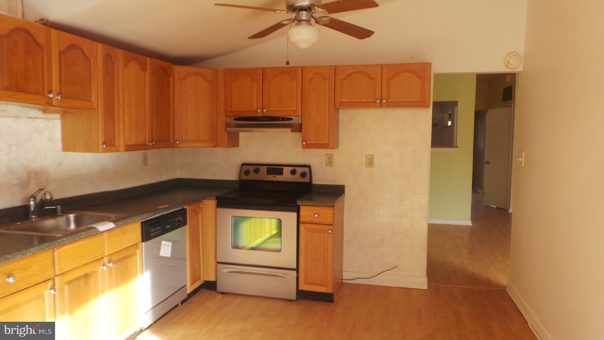 VILLAGE OF OAKLAND MILLS - Residential