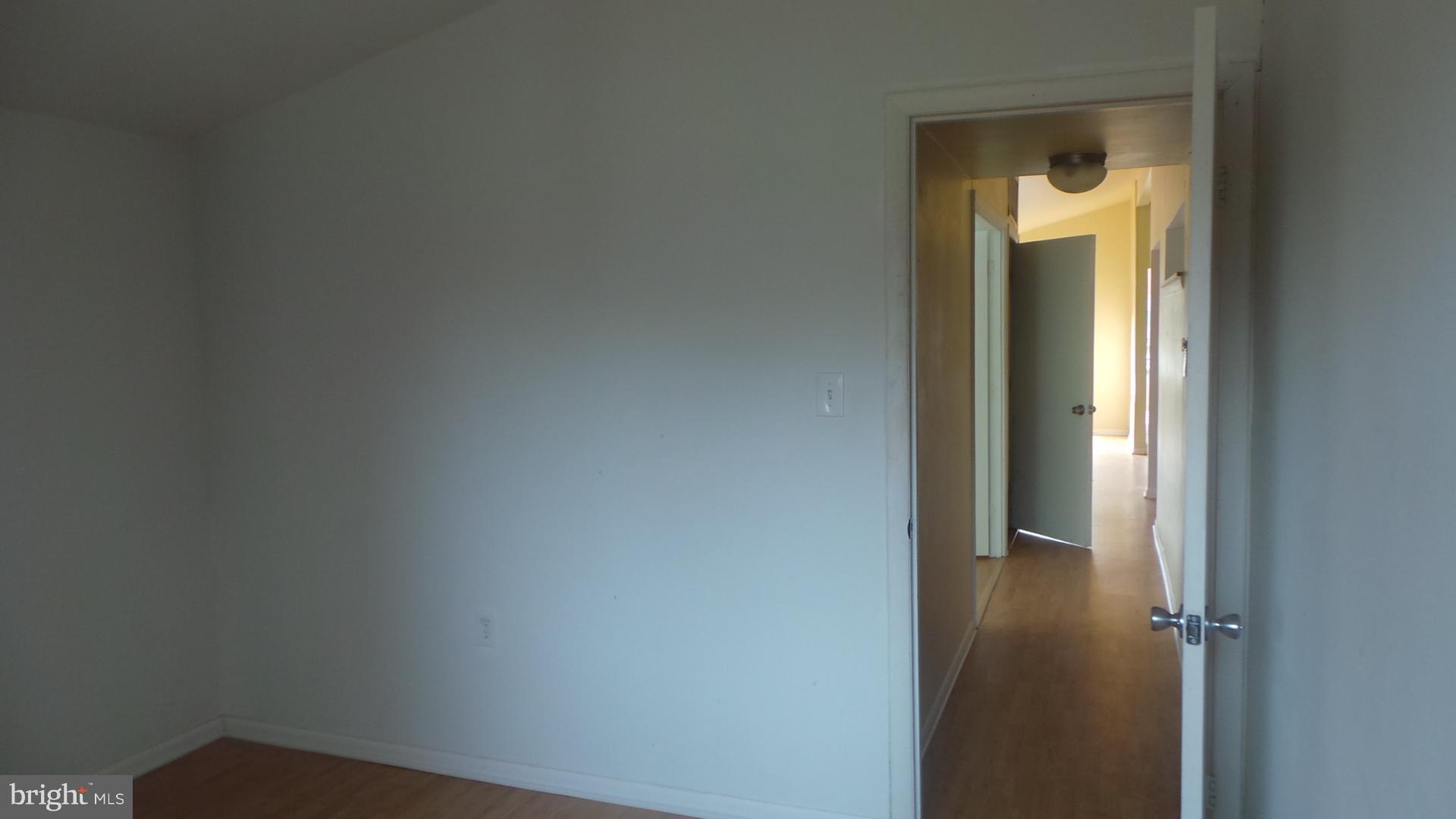 VILLAGE OF OAKLAND MILLS - Residential