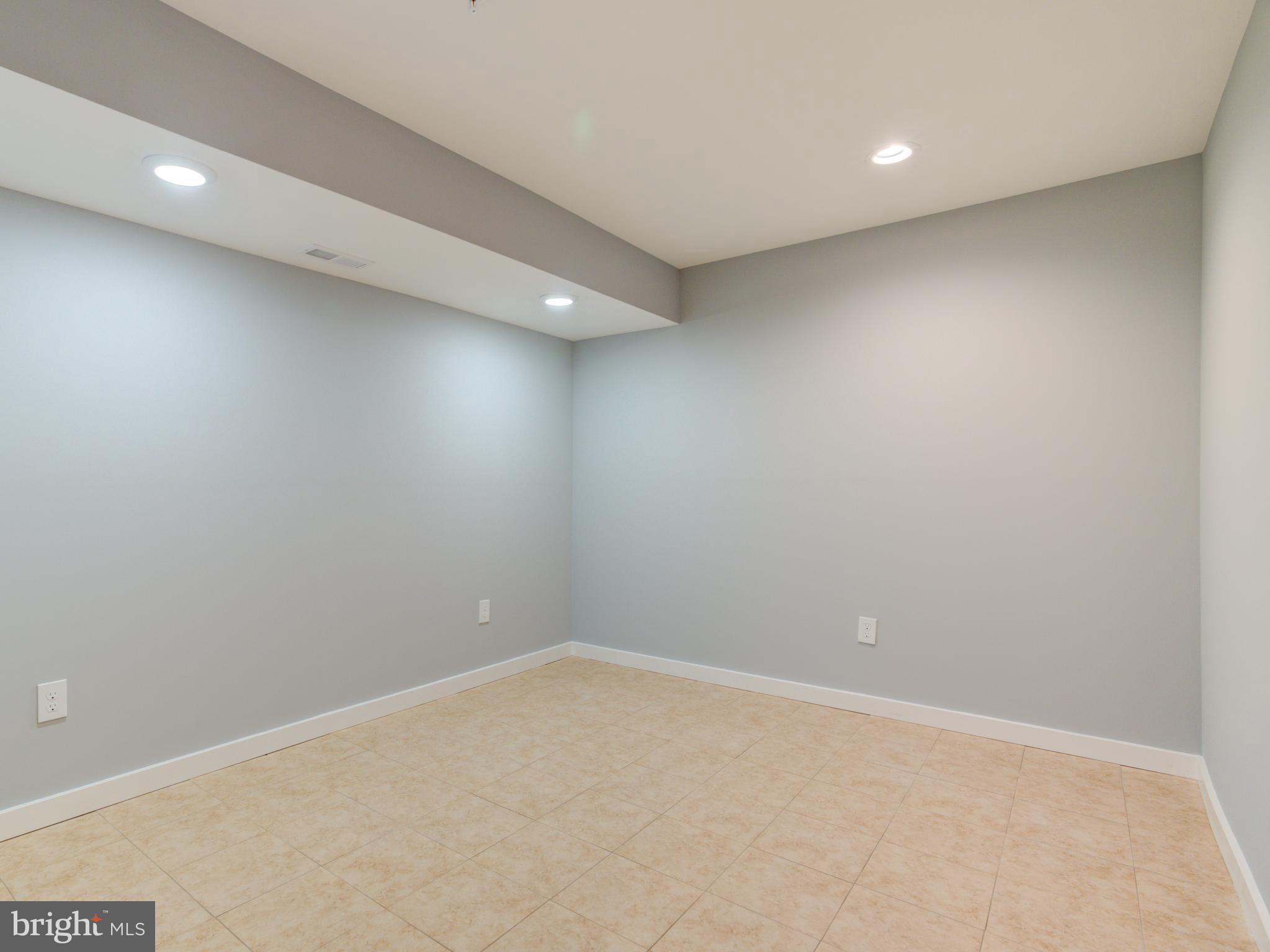 EAST PASSYUNK CROSSING - Residential