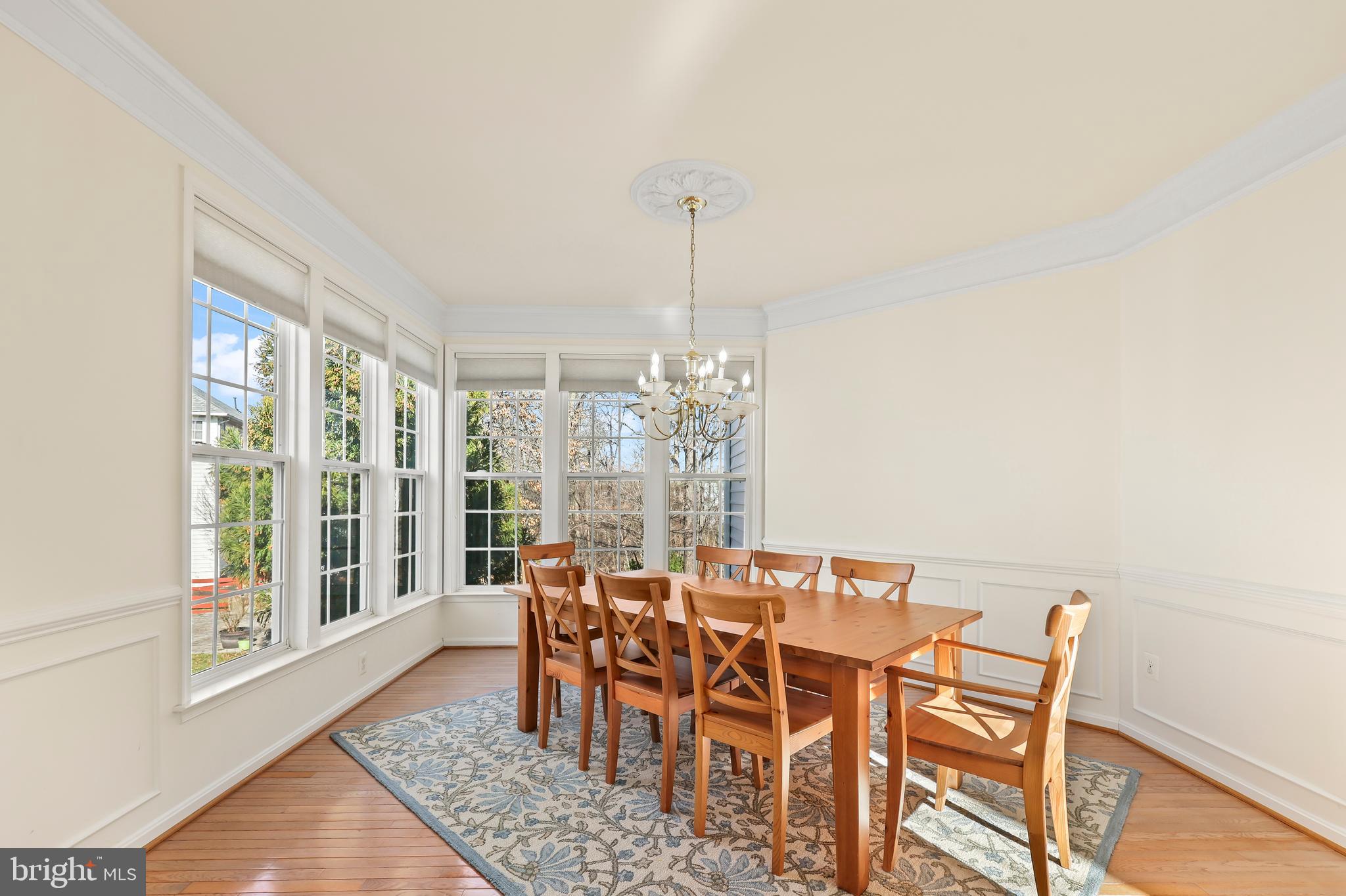 BROADLANDS - Residential