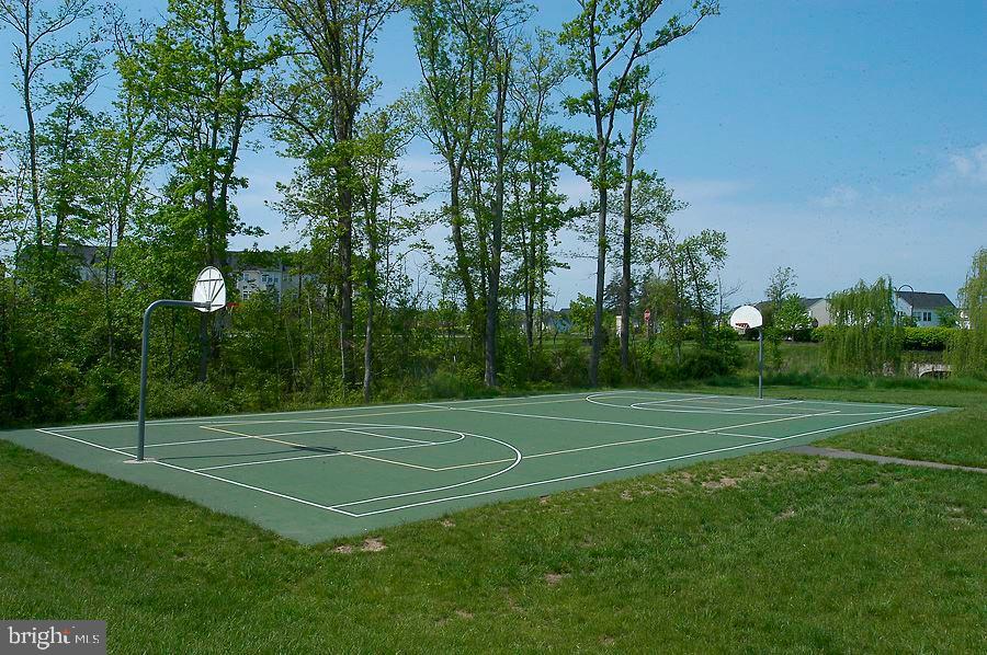 BROADLANDS - Residential