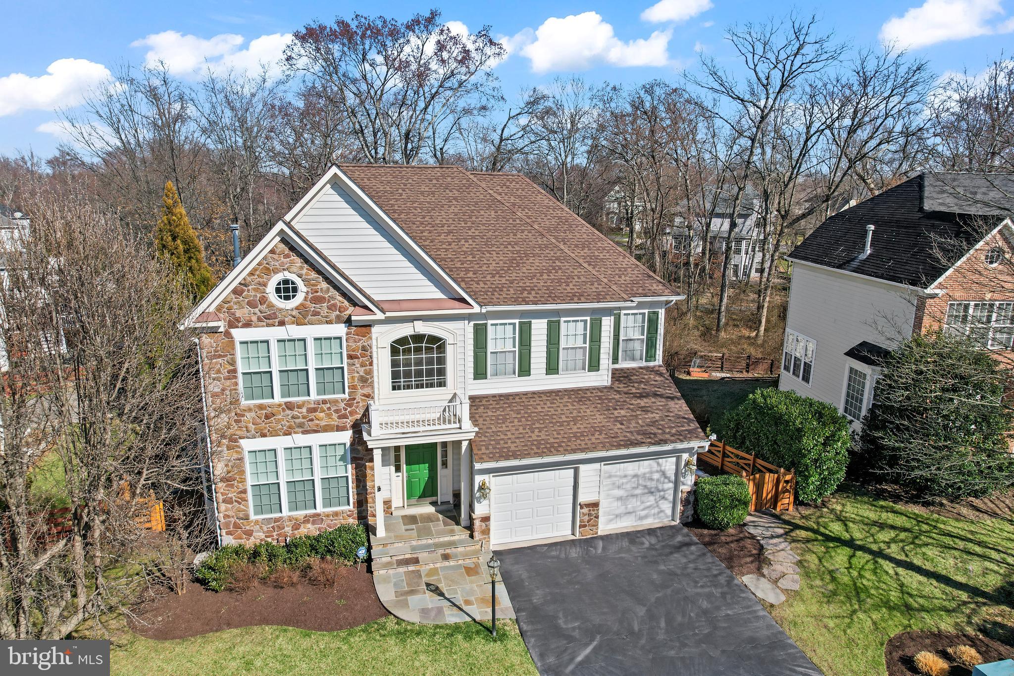 BROADLANDS - Residential