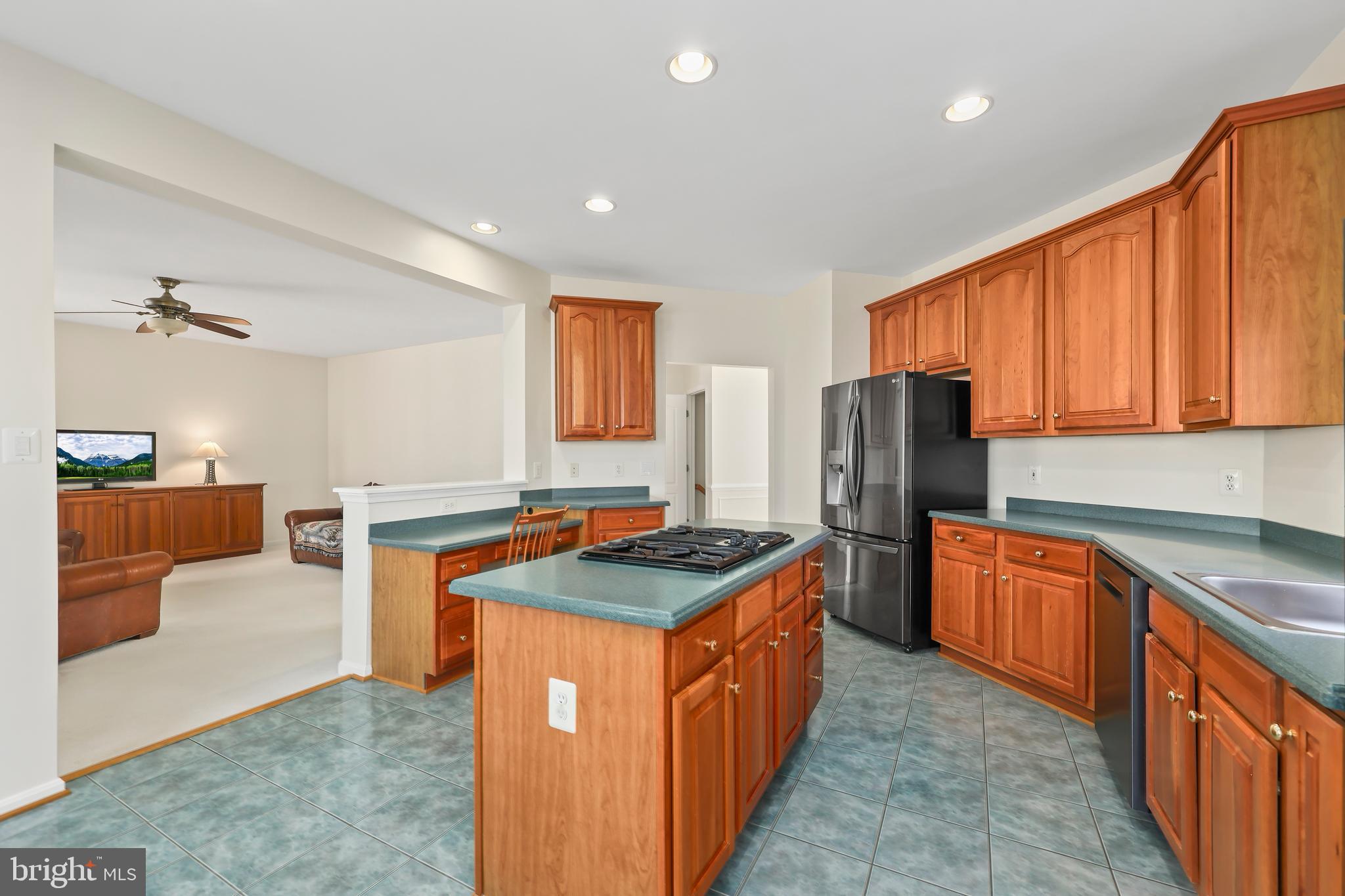 BROADLANDS - Residential