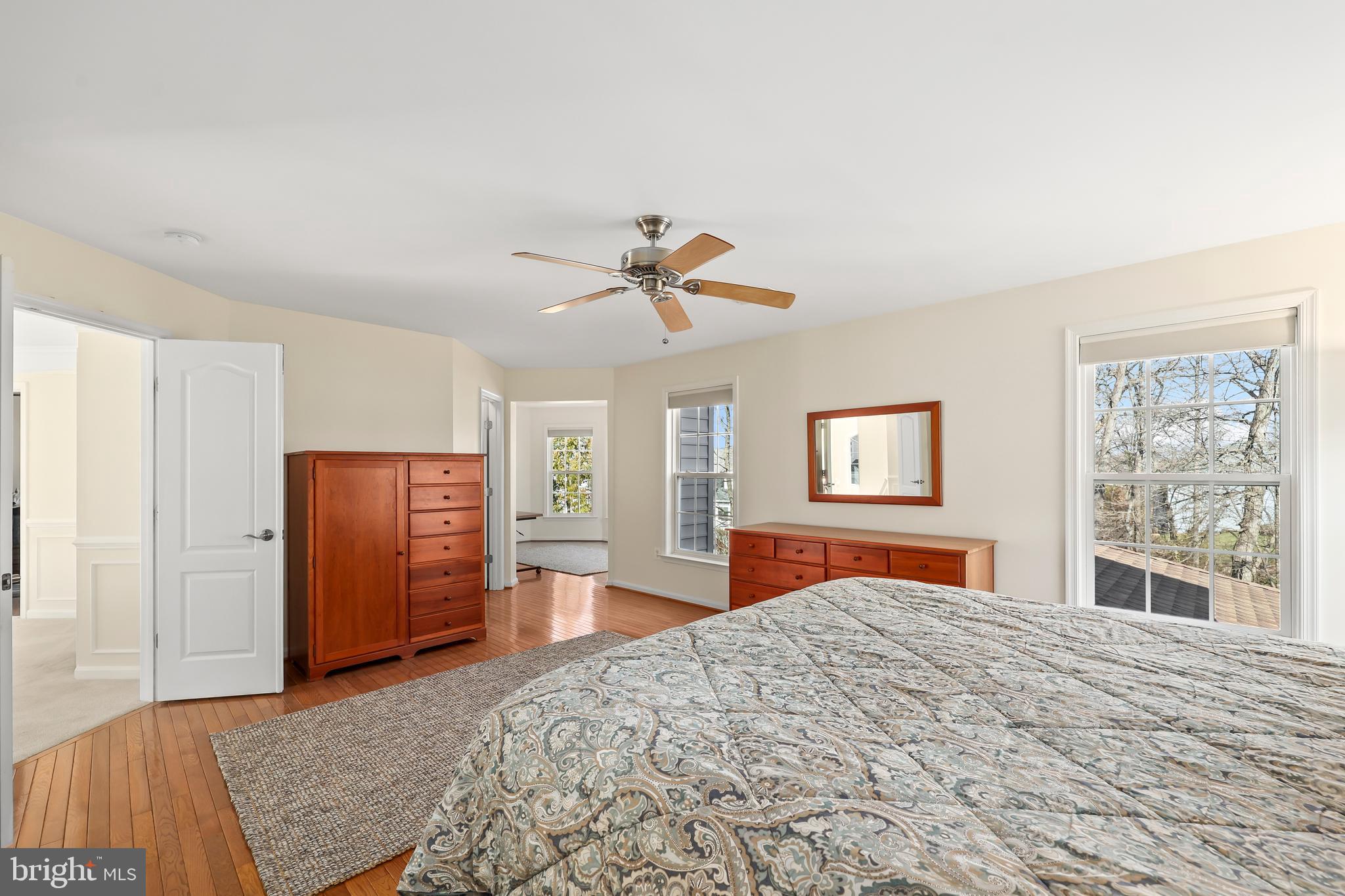 BROADLANDS - Residential