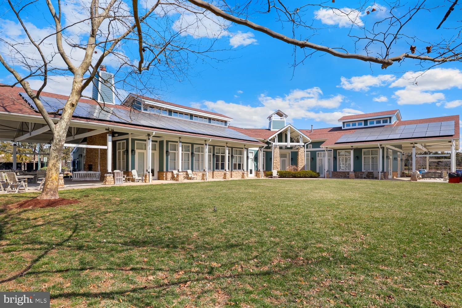 BROADLANDS - Residential