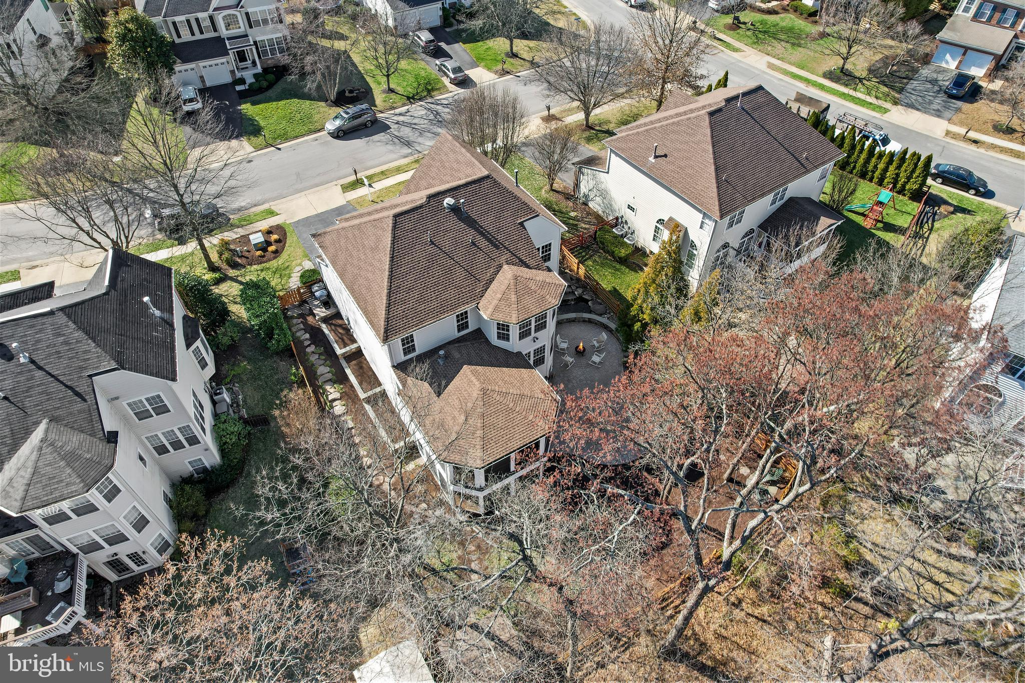 BROADLANDS - Residential