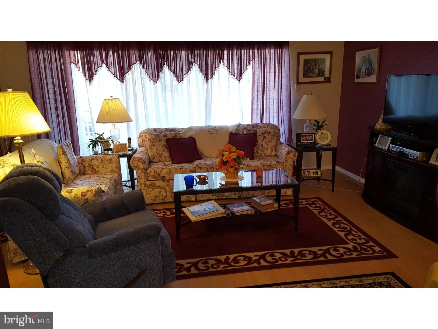 BUSTLETON - Residential