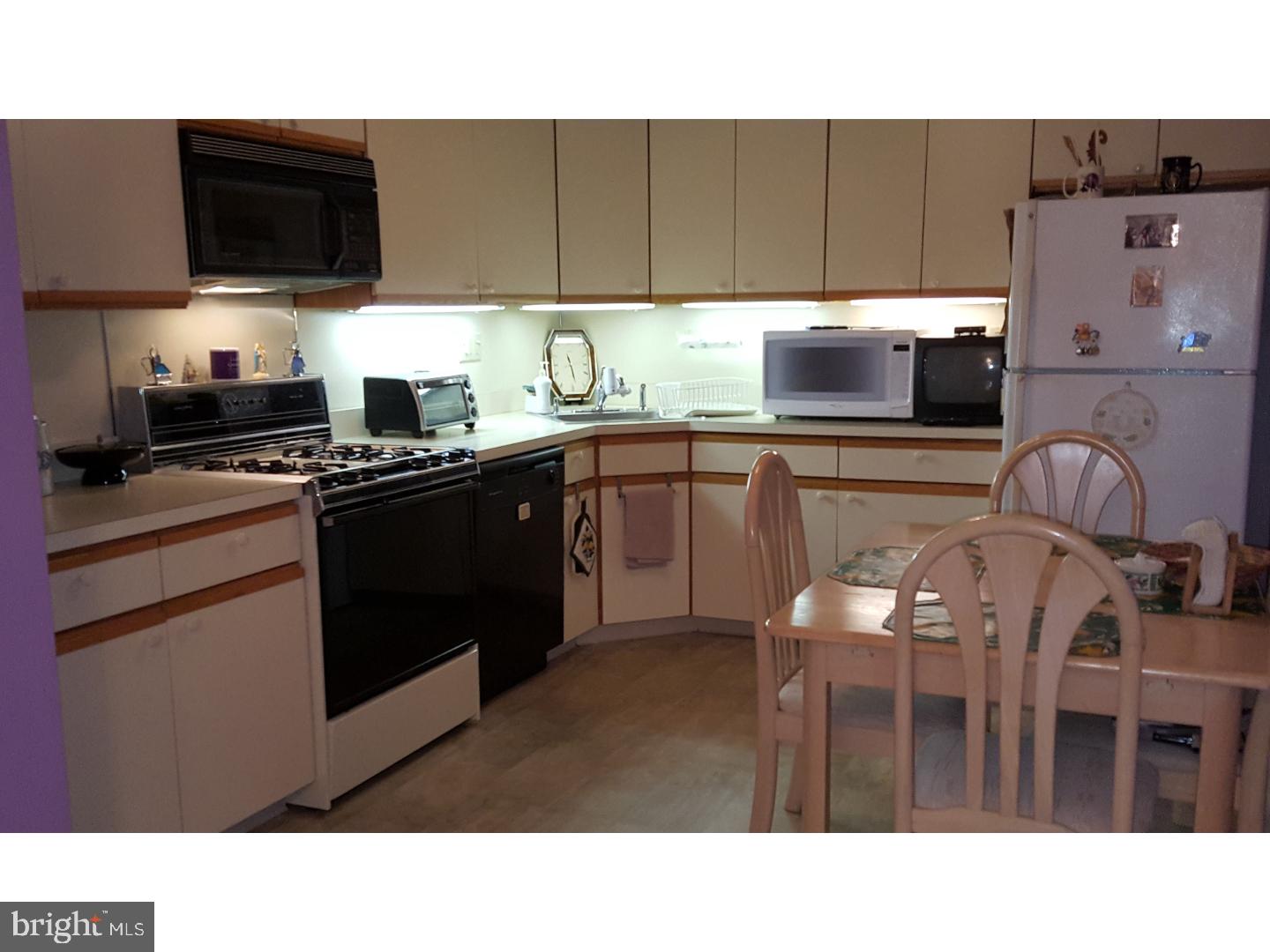 BUSTLETON - Residential
