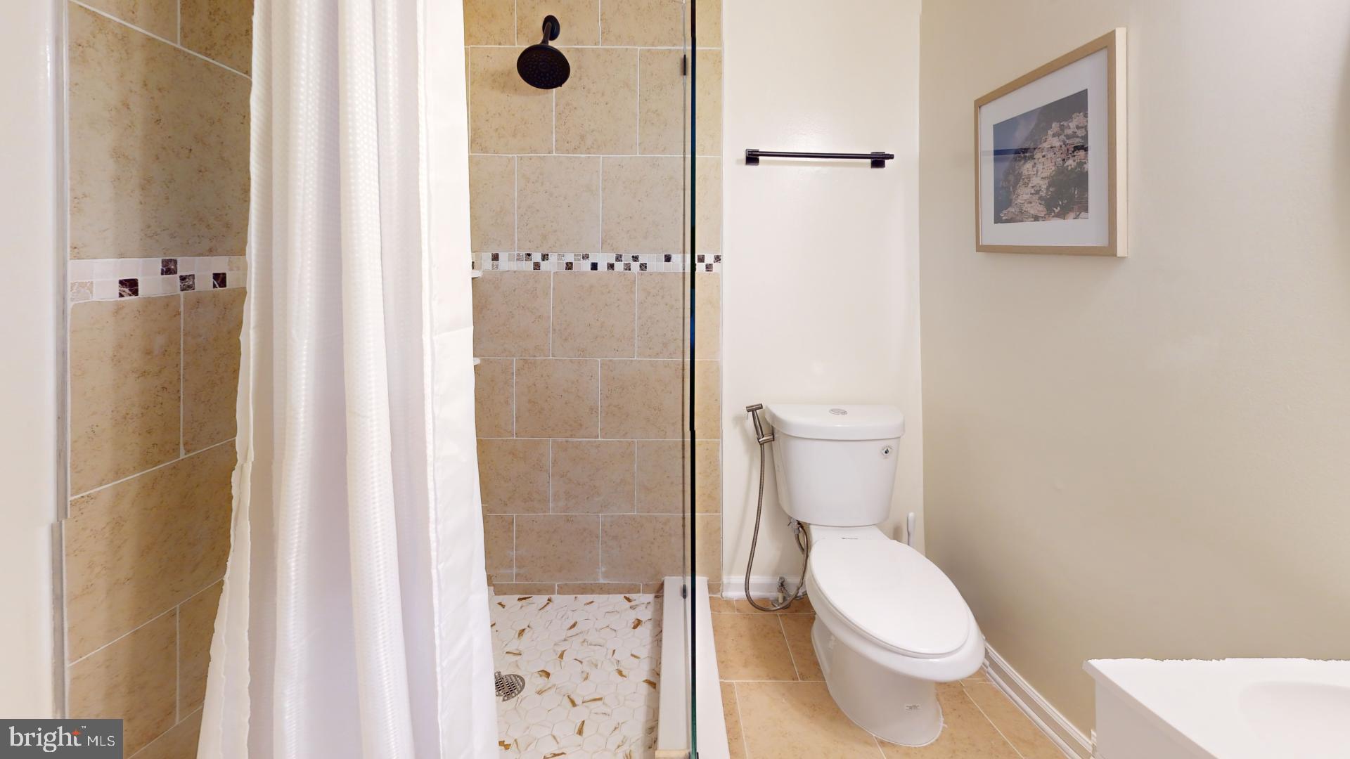 REFLECTION LAKE - Residential