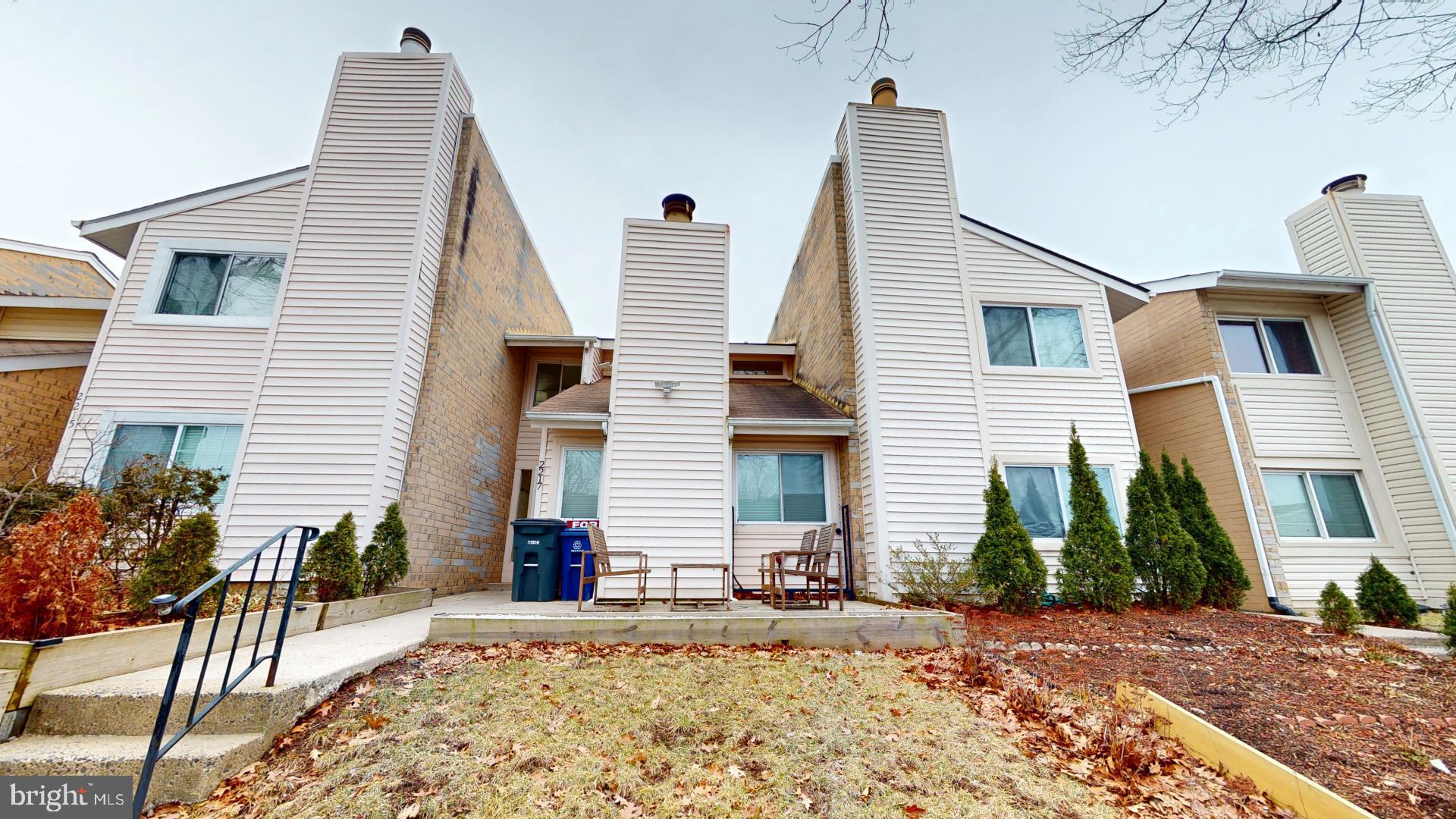 REFLECTION LAKE - Residential