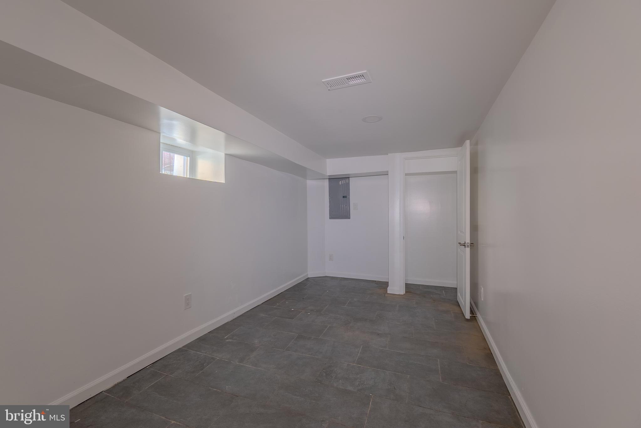 COBBS CREEK - Residential