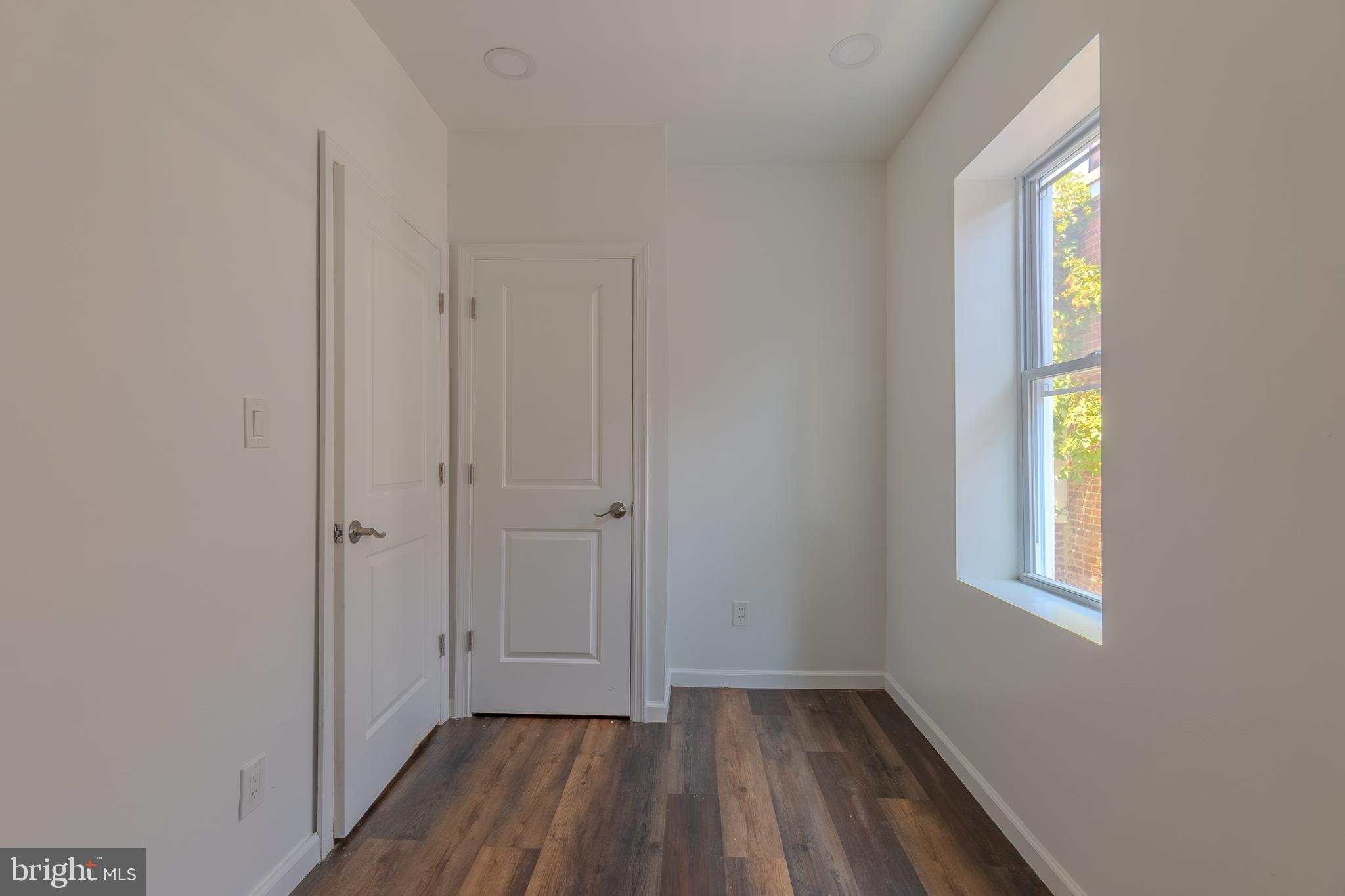 COBBS CREEK - Residential