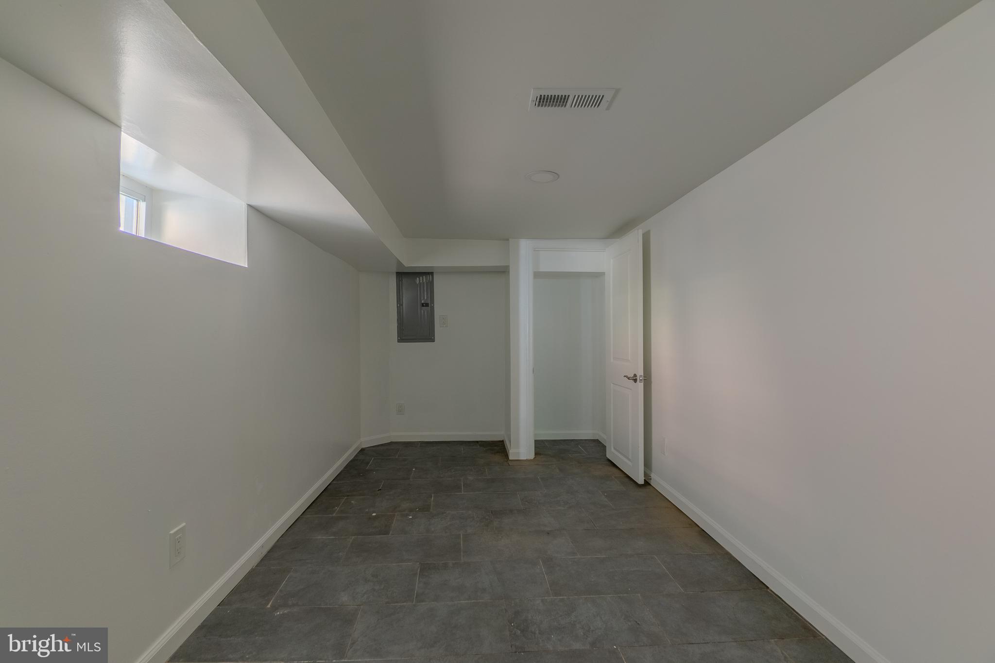 COBBS CREEK - Residential