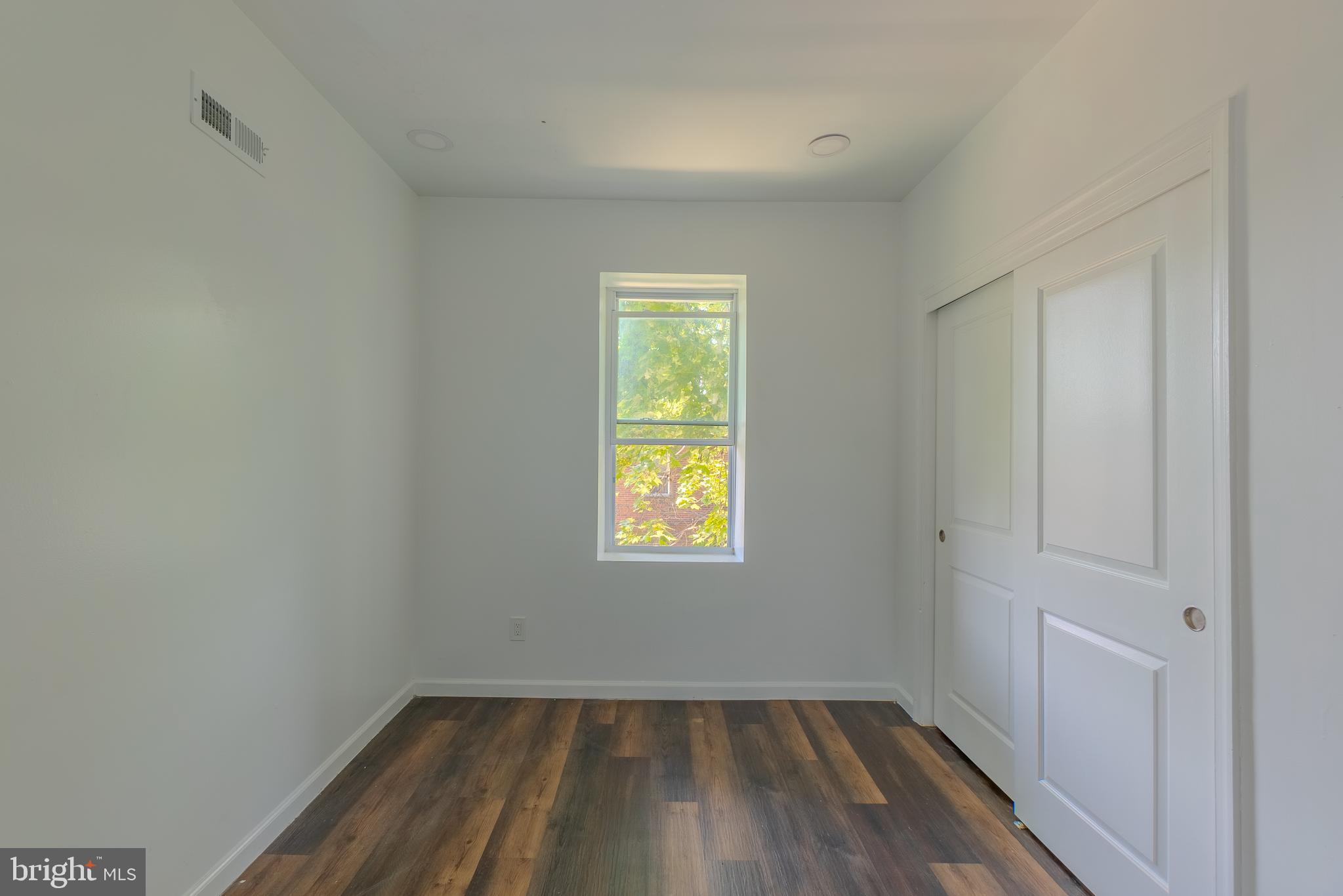 COBBS CREEK - Residential