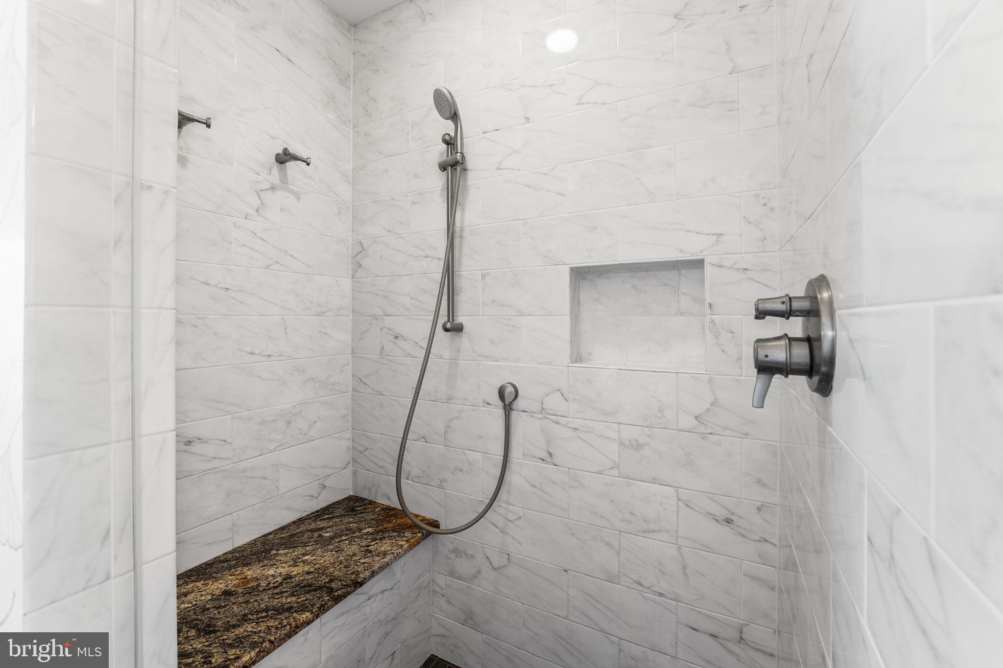 CHESAPEAKE LANDING - Residential