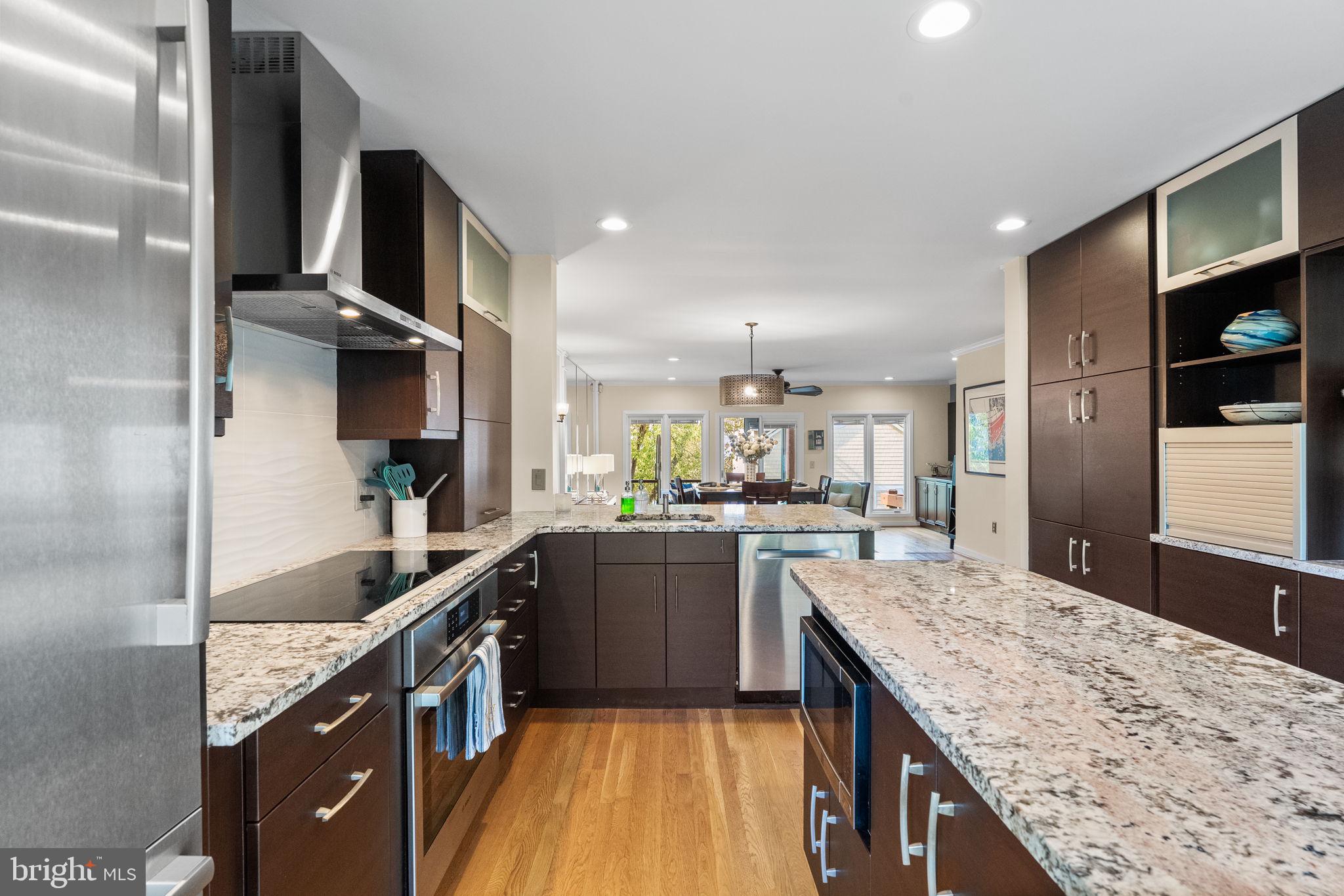 CHESAPEAKE LANDING - Residential