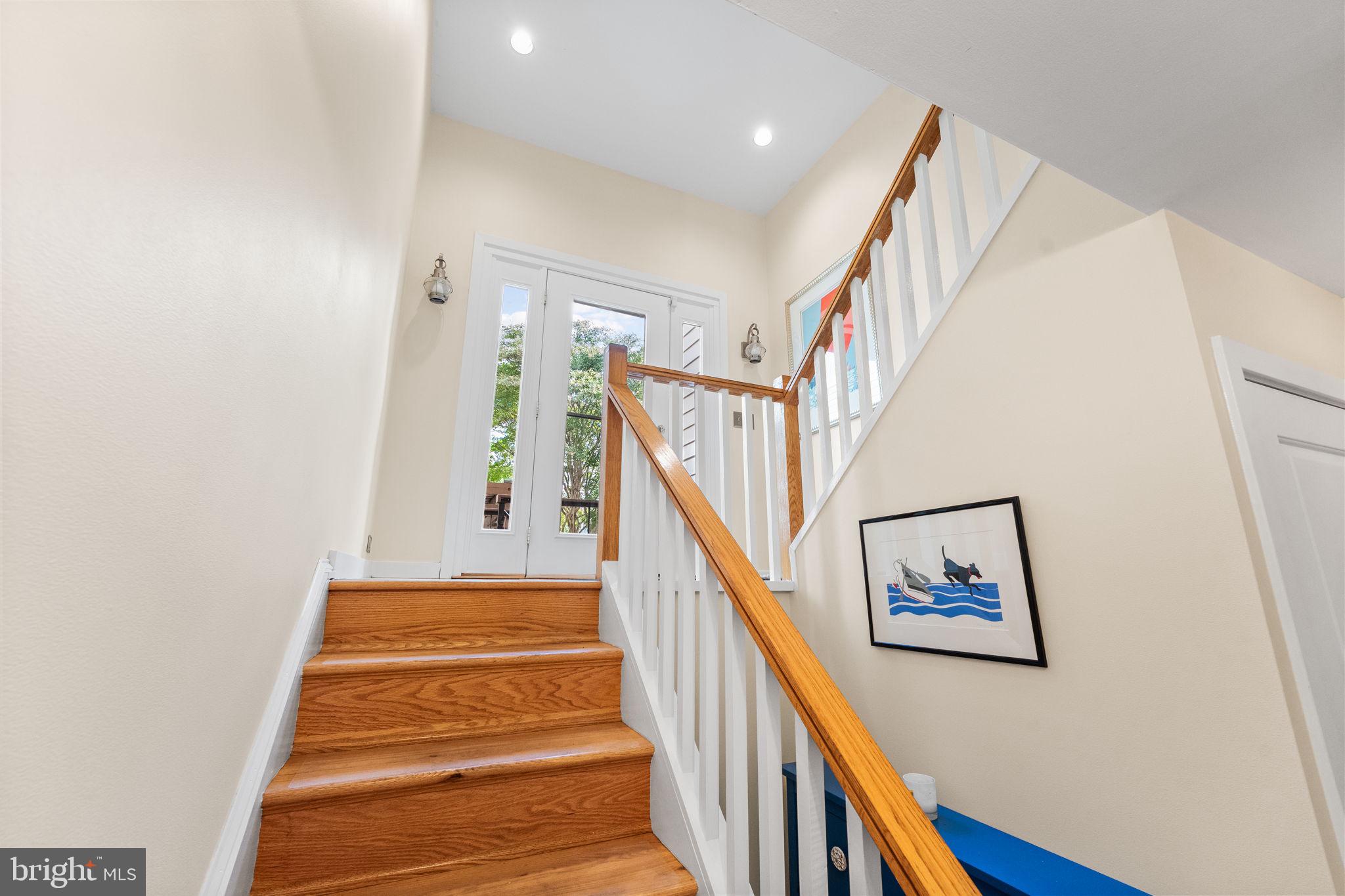 CHESAPEAKE LANDING - Residential