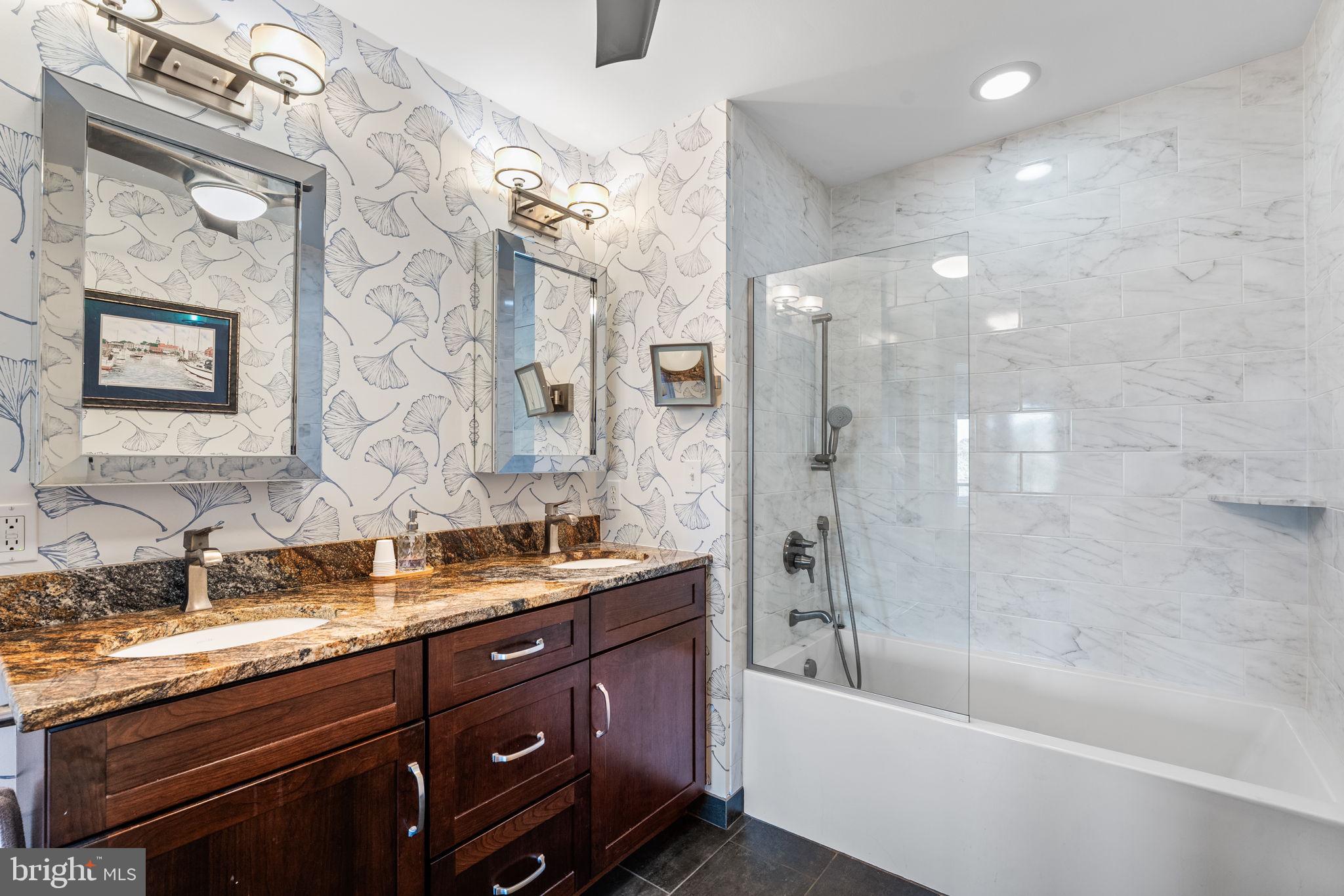 CHESAPEAKE LANDING - Residential