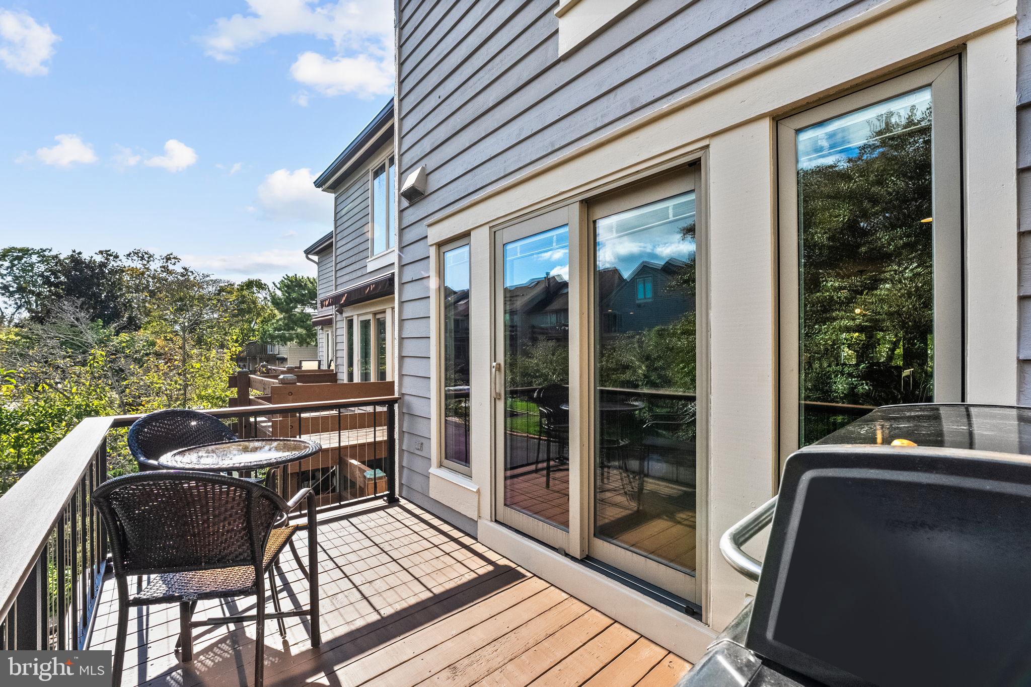 CHESAPEAKE LANDING - Residential