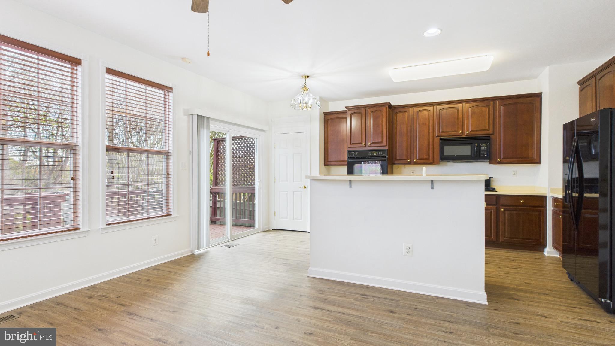 BROADLANDS - Residential