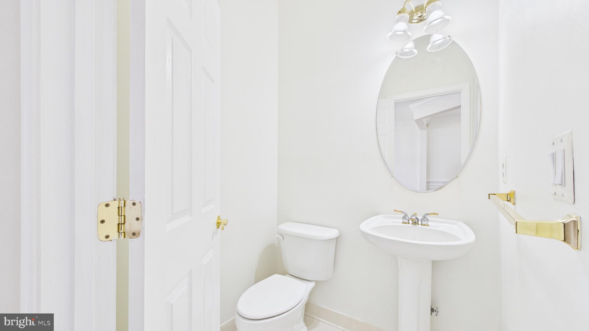 BROADLANDS - Residential