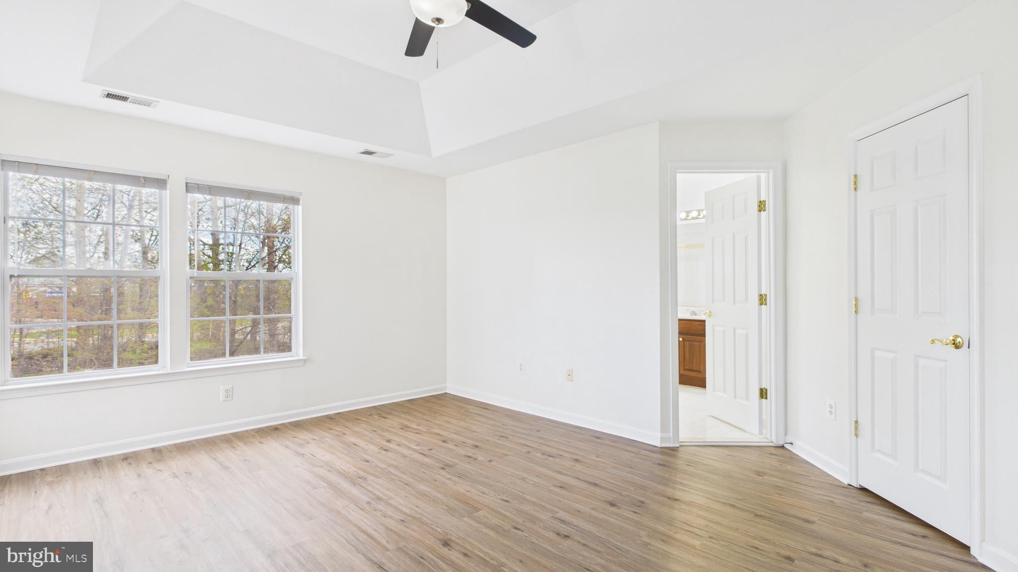 BROADLANDS - Residential